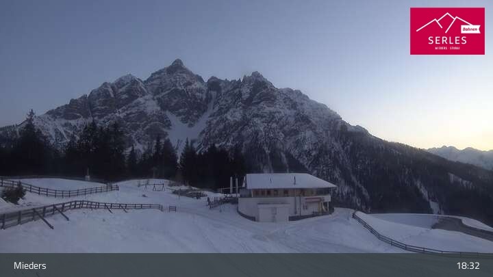 Archiv Foto Webcam Mieders: Rundblick von Bergstation Koppeneck