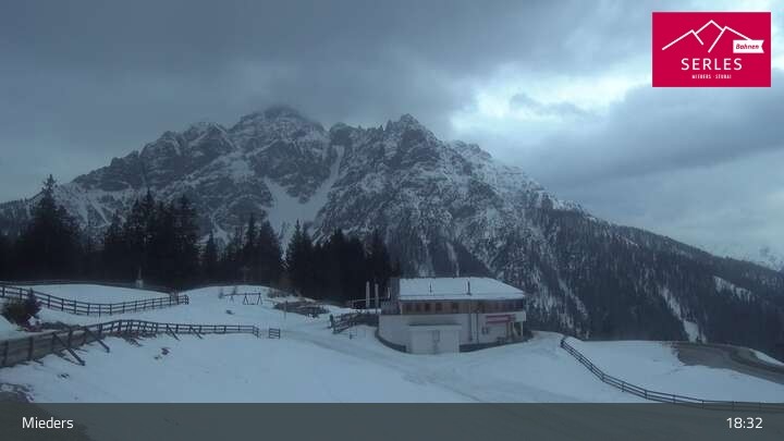 Archiv Foto Webcam Mieders: Rundblick von Bergstation Koppeneck