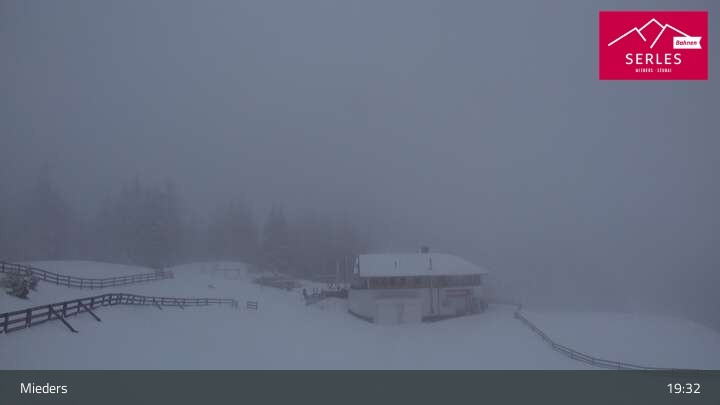 Archived image Webcam Mieders - panoramic view of mountain station Koppeneck