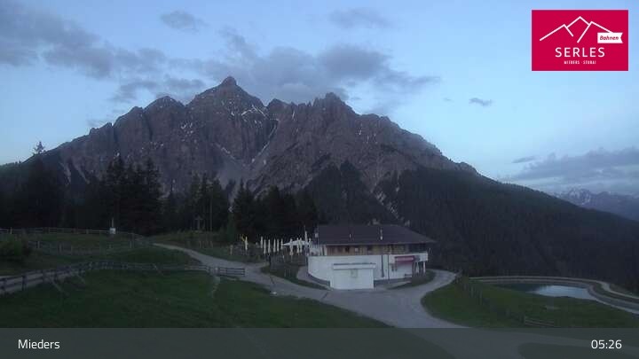 Archiv Foto Webcam Mieders: Rundblick von Bergstation Koppeneck