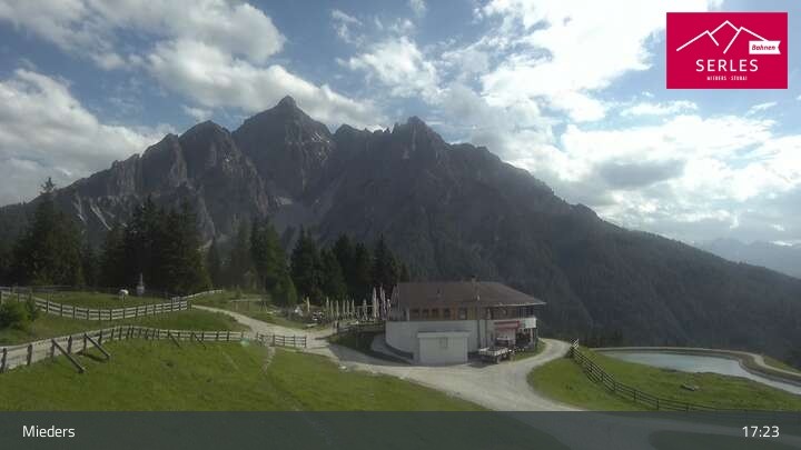 Archiv Foto Webcam Mieders: Rundblick von Bergstation Koppeneck