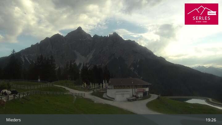 Archiv Foto Webcam Mieders: Rundblick von Bergstation Koppeneck