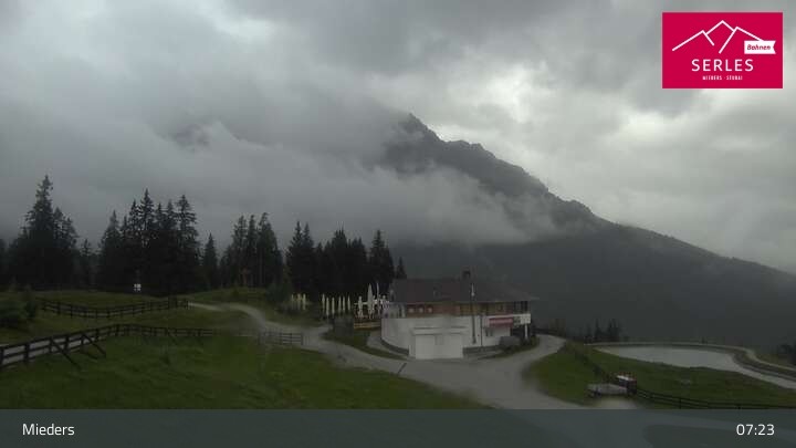 Archiv Foto Webcam Mieders: Rundblick von Bergstation Koppeneck