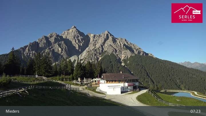 Archiv Foto Webcam Mieders: Rundblick von Bergstation Koppeneck