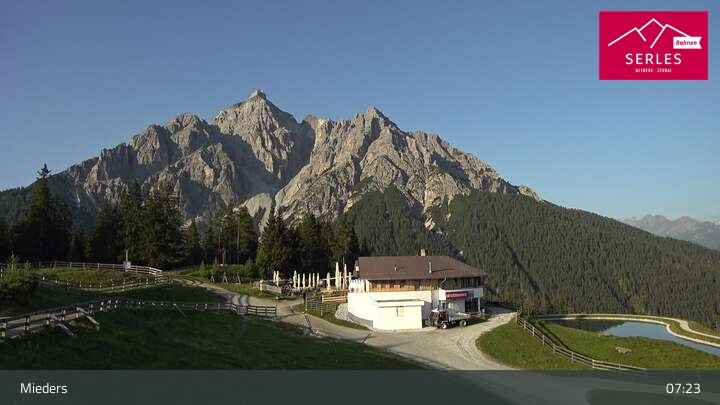 Archiv Foto Webcam Mieders: Rundblick von Bergstation Koppeneck