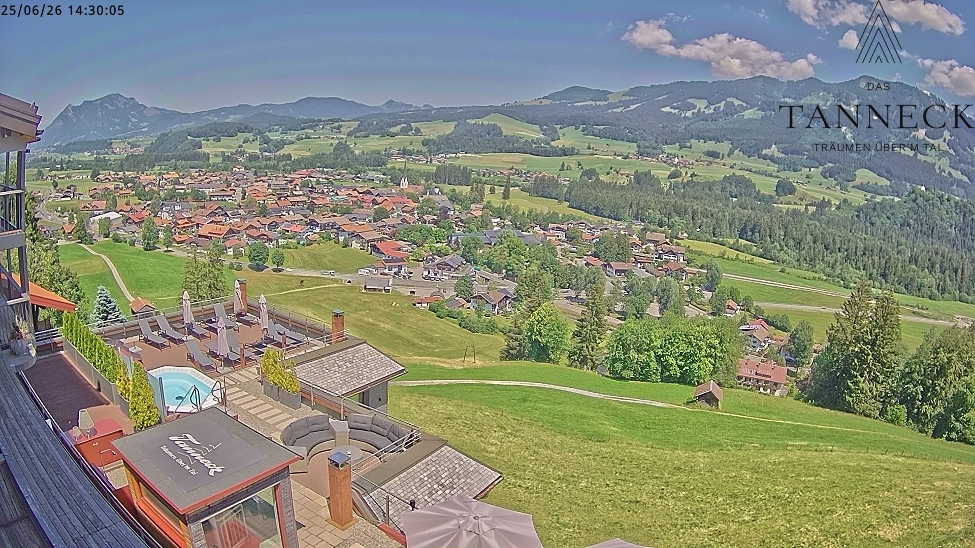 Archived image Webcam Fischen in the Allgäu, Tanneck Hotel