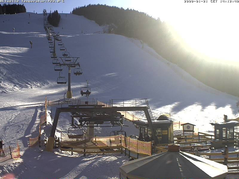 Archived image Webcam base station Gschwandtkopf, Seefeld