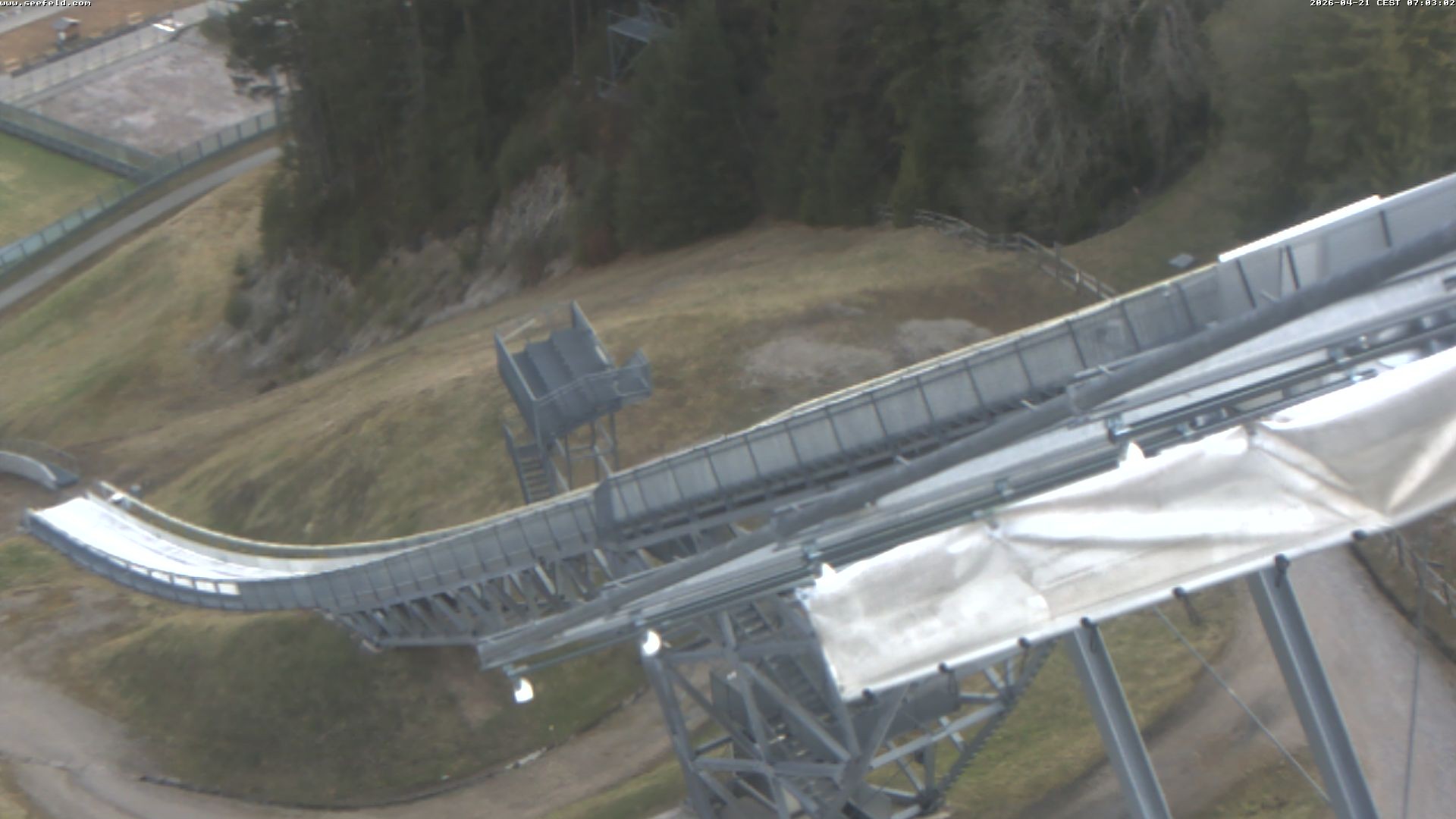 Archived image Webcam ski jump, Seefeld in Tyrol