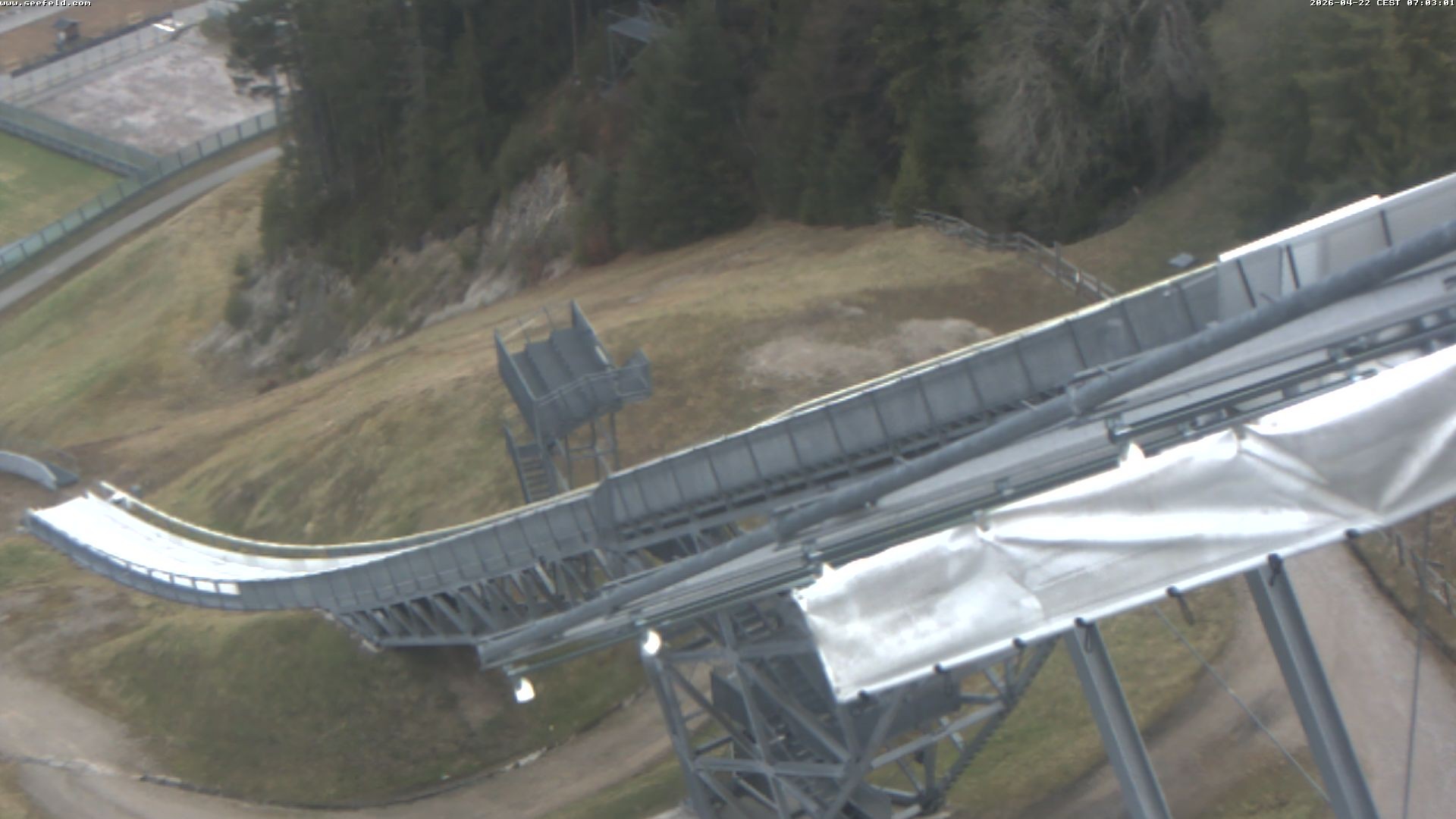 Archived image Webcam ski jump, Seefeld in Tyrol