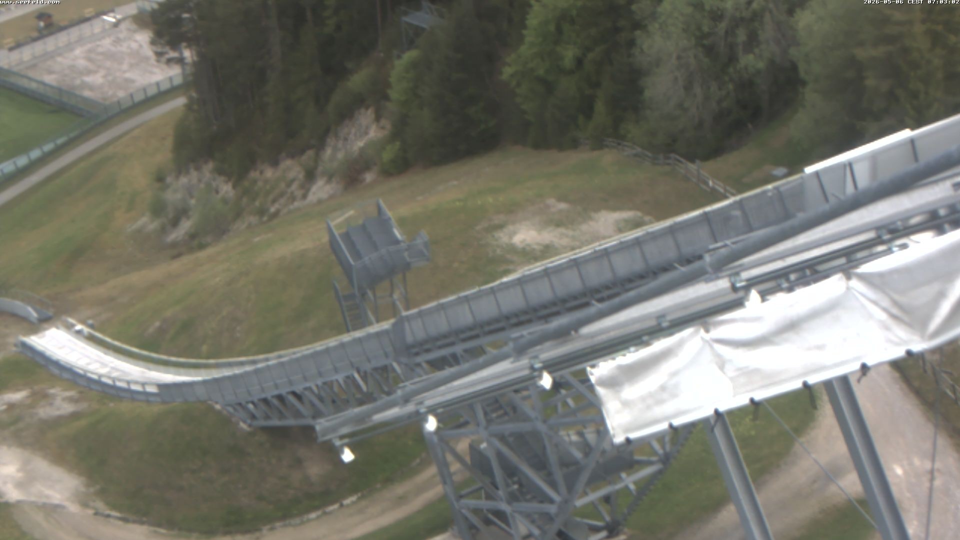 Archived image Webcam ski jump, Seefeld in Tyrol