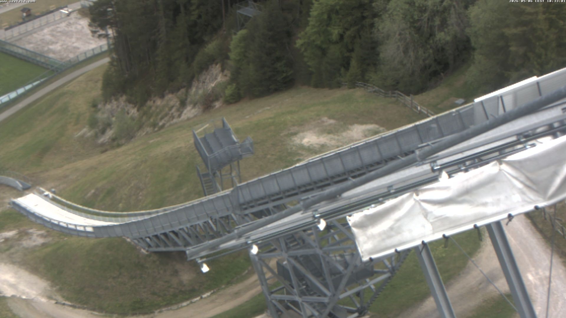 Archived image Webcam ski jump, Seefeld in Tyrol