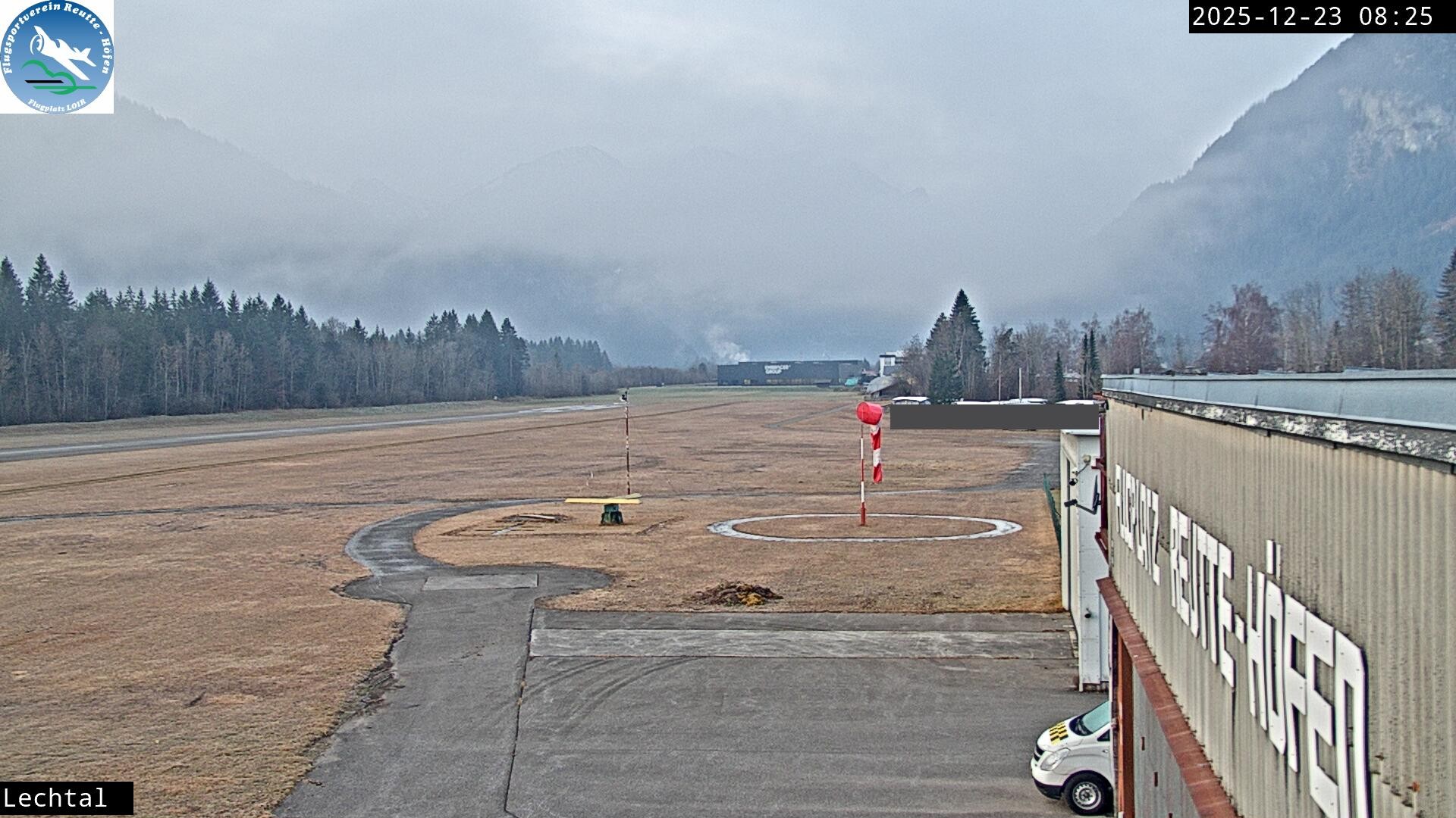 Archiv Foto Webcam Flugplatz Höfen, Tirol