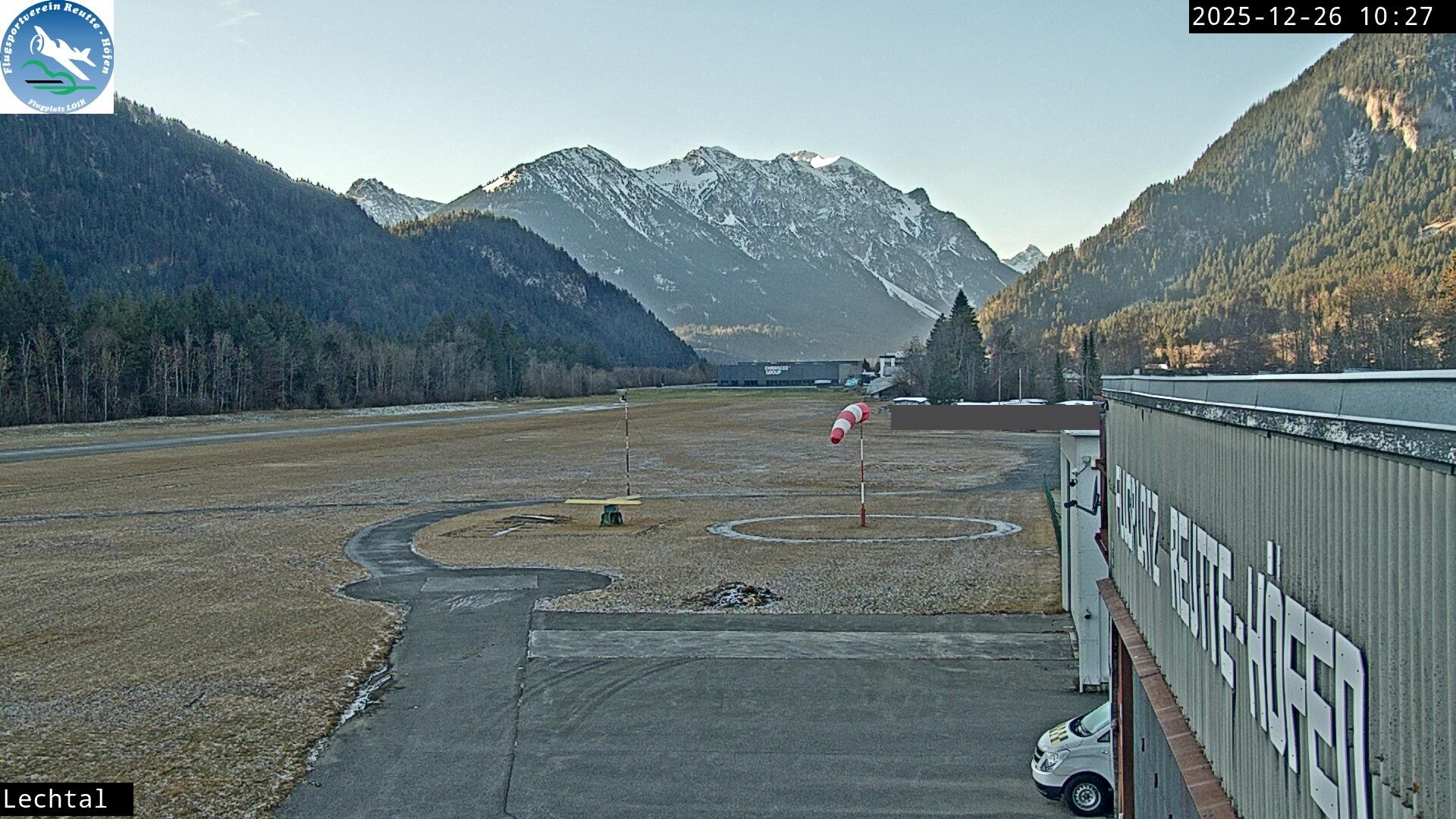 Archiv Foto Webcam Flugplatz Höfen, Tirol