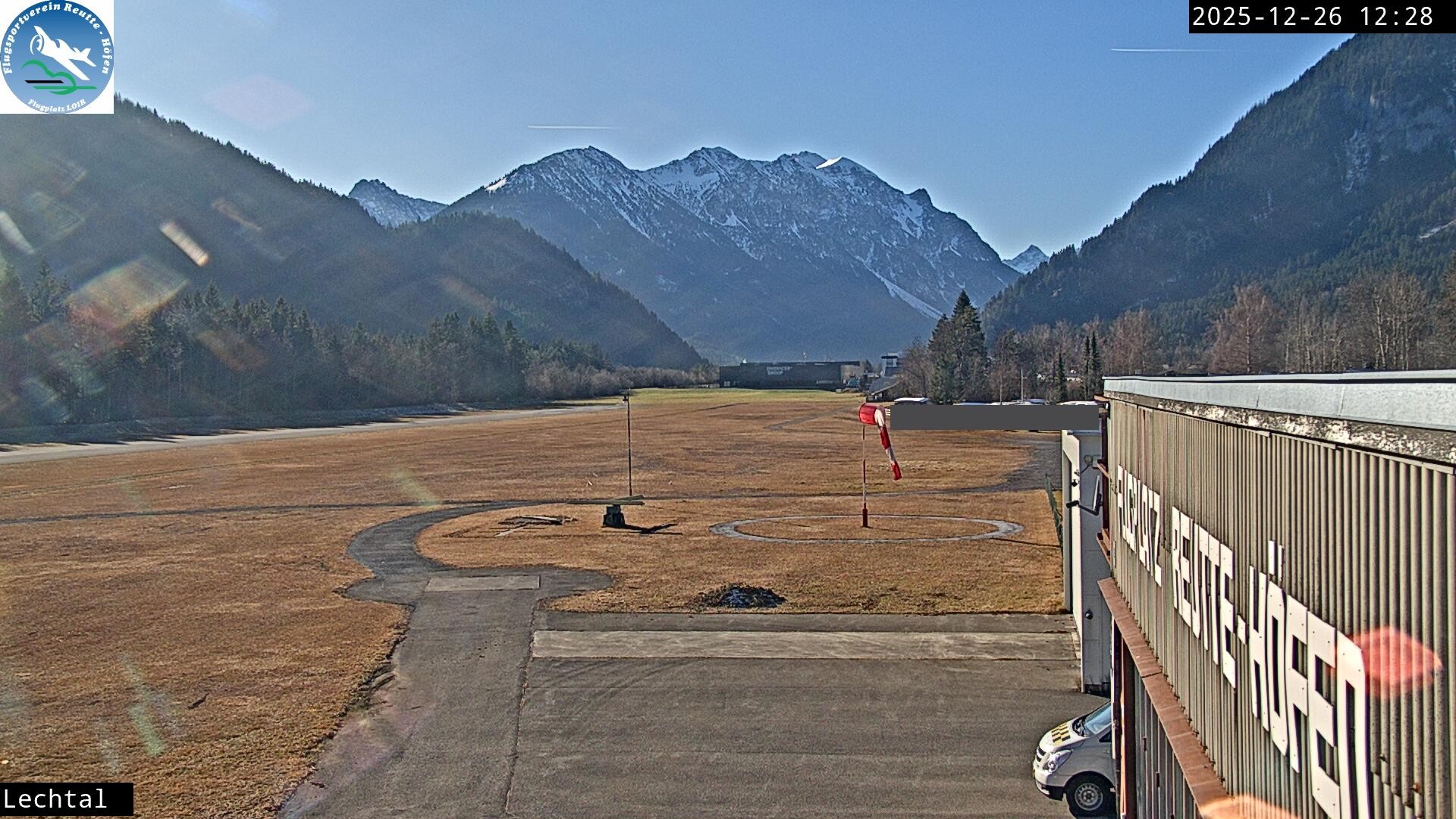 Archiv Foto Webcam Flugplatz Höfen, Tirol