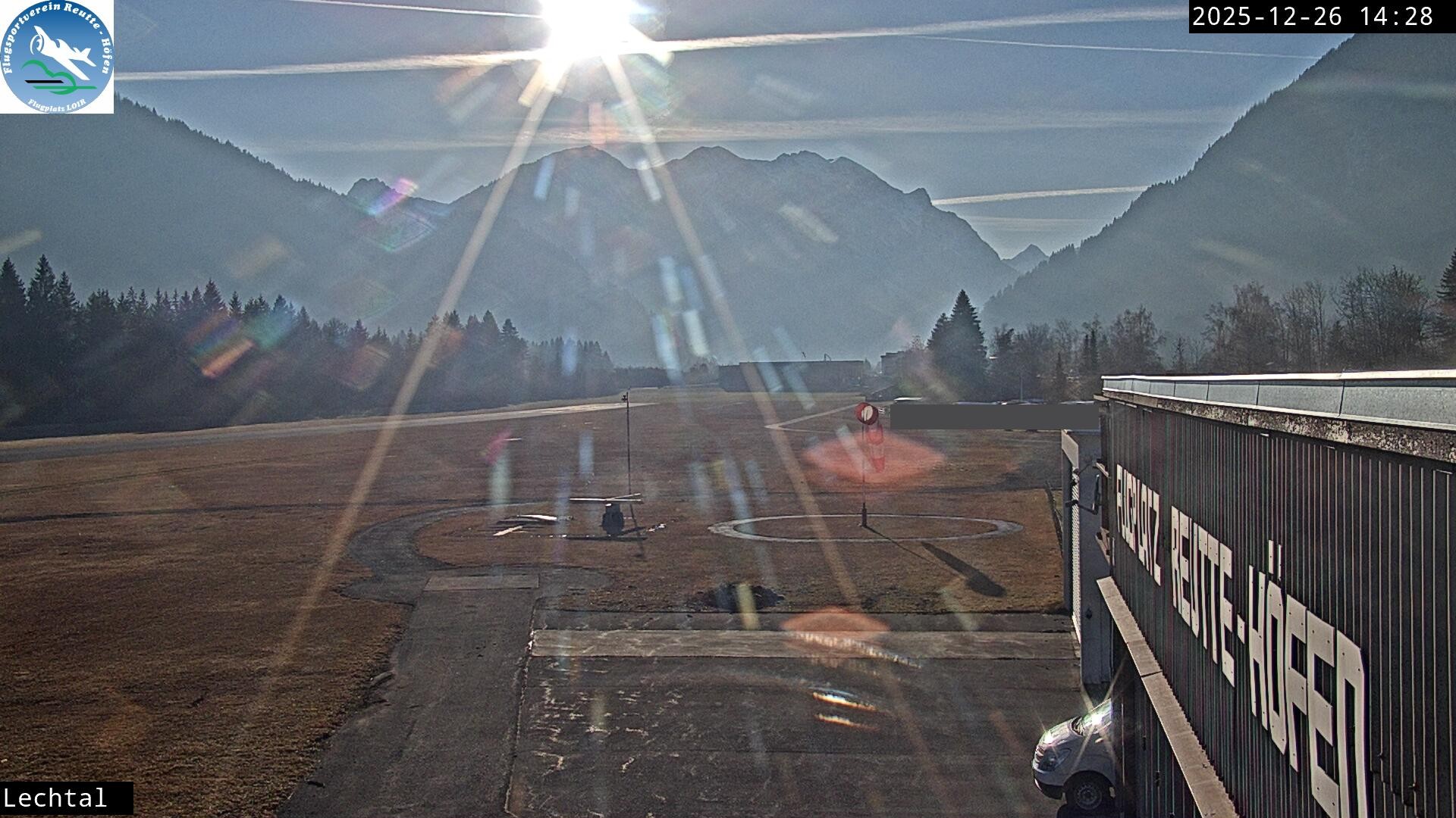 Archiv Foto Webcam Flugplatz Höfen, Tirol