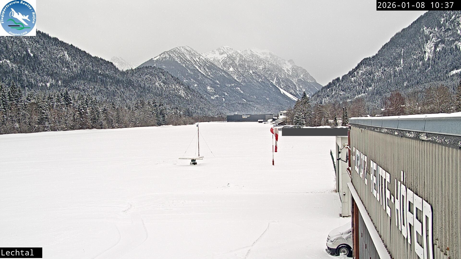 Archiv Foto Webcam Flugplatz Höfen, Tirol