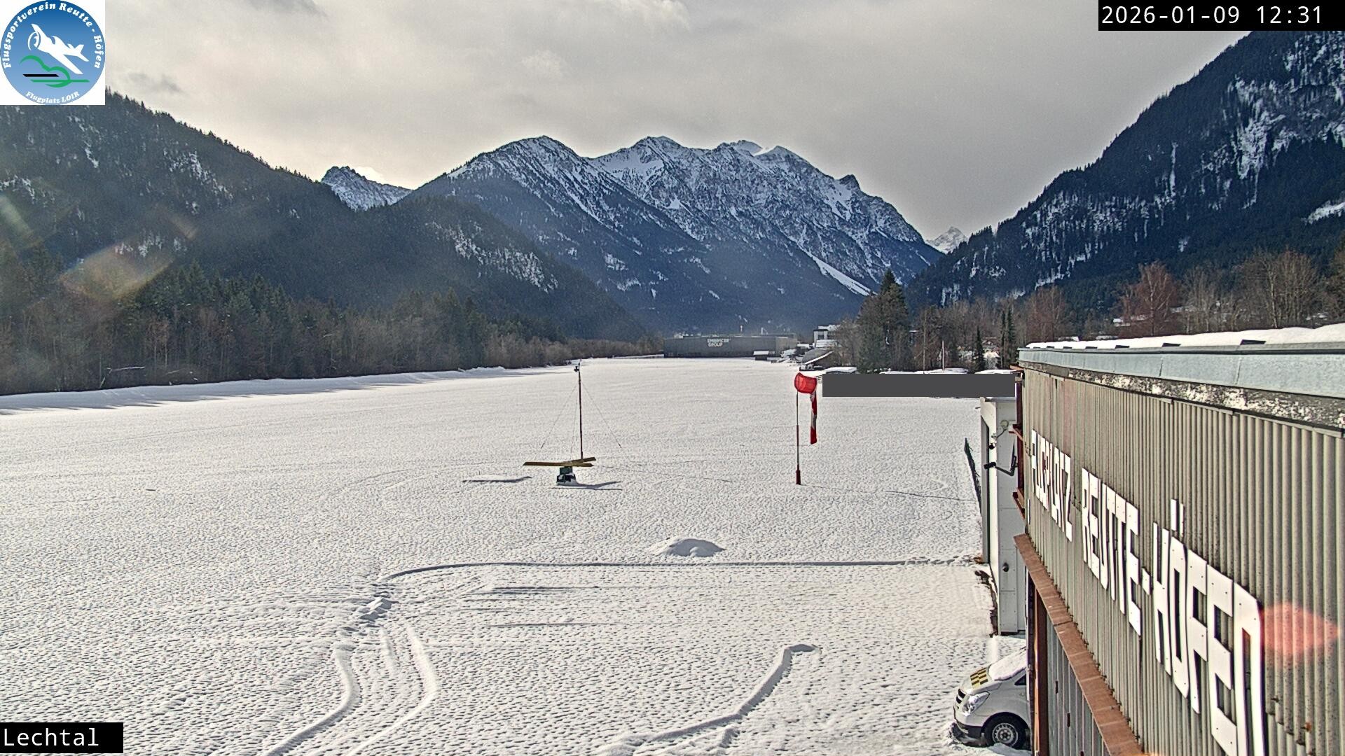 Archiv Foto Webcam Flugplatz Höfen, Tirol