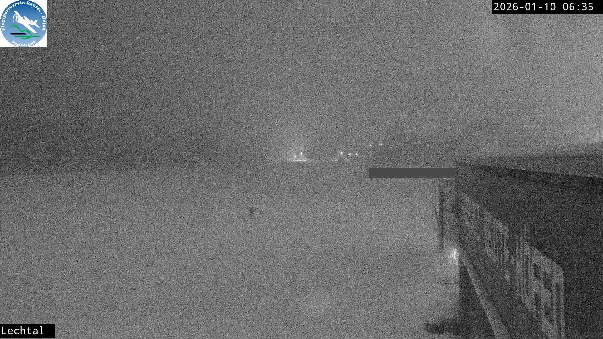 Archived image Webcam Hoefen airport, Tyrol