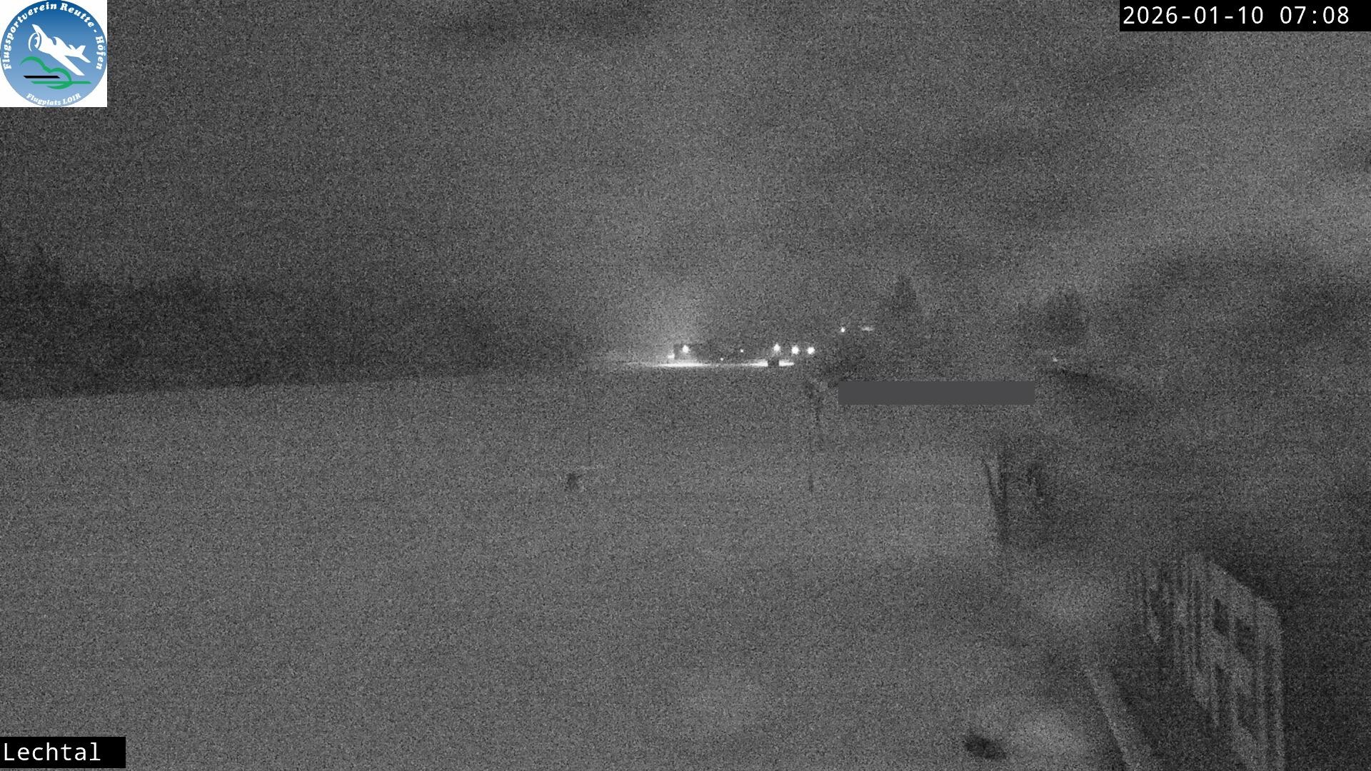 Archived image Webcam Hoefen airport, Tyrol