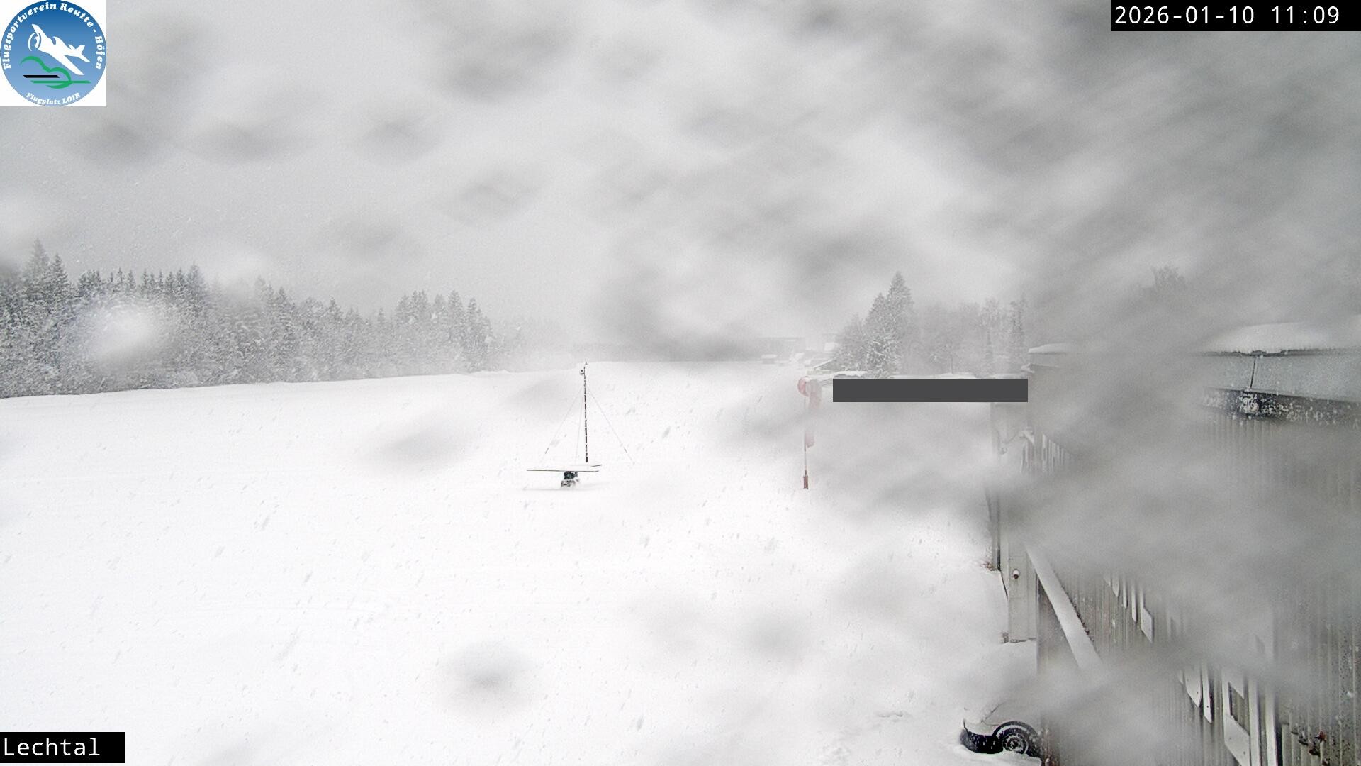 Archived image Webcam Hoefen airport, Tyrol