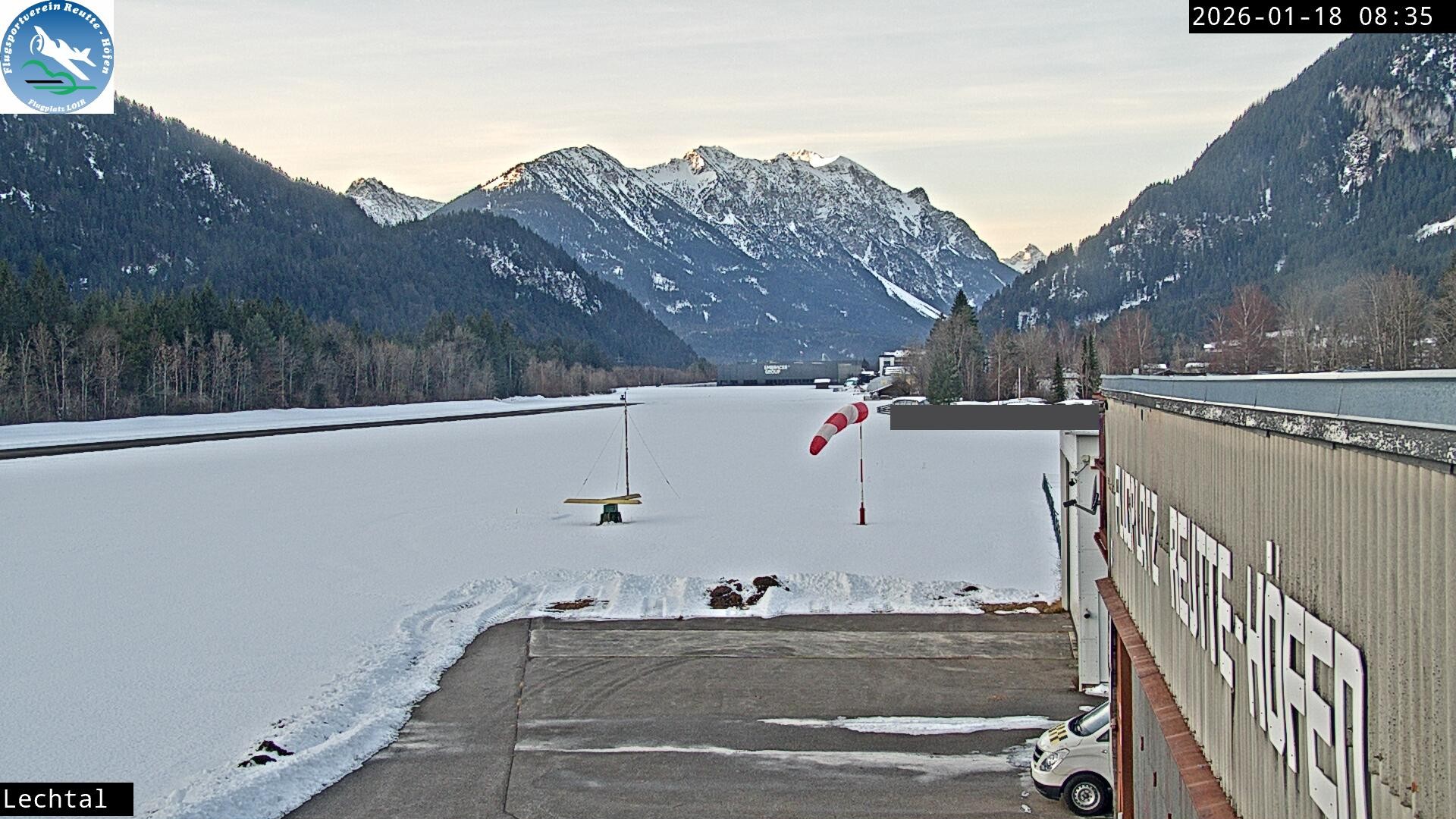 Archiv Foto Webcam Flugplatz Höfen, Tirol