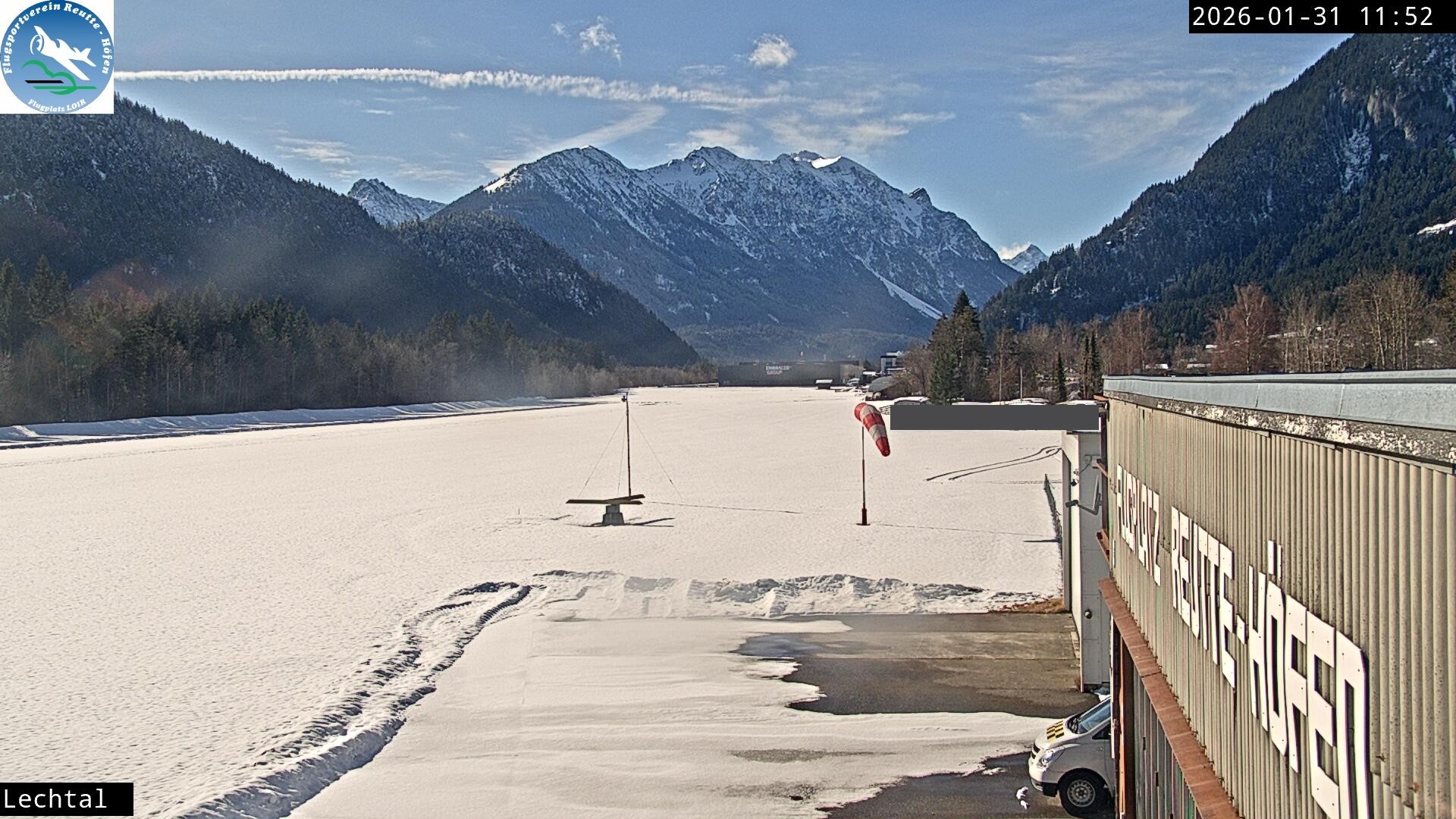 Archiv Foto Webcam Flugplatz Höfen, Tirol