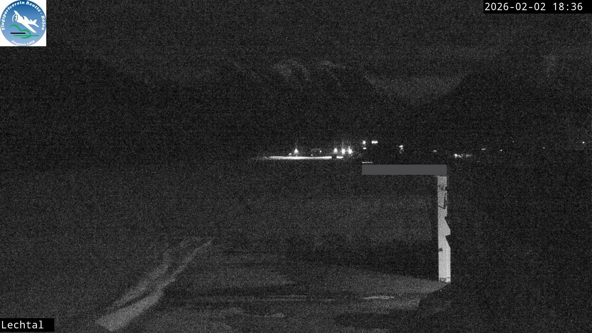Archived image Webcam Hoefen airport, Tyrol