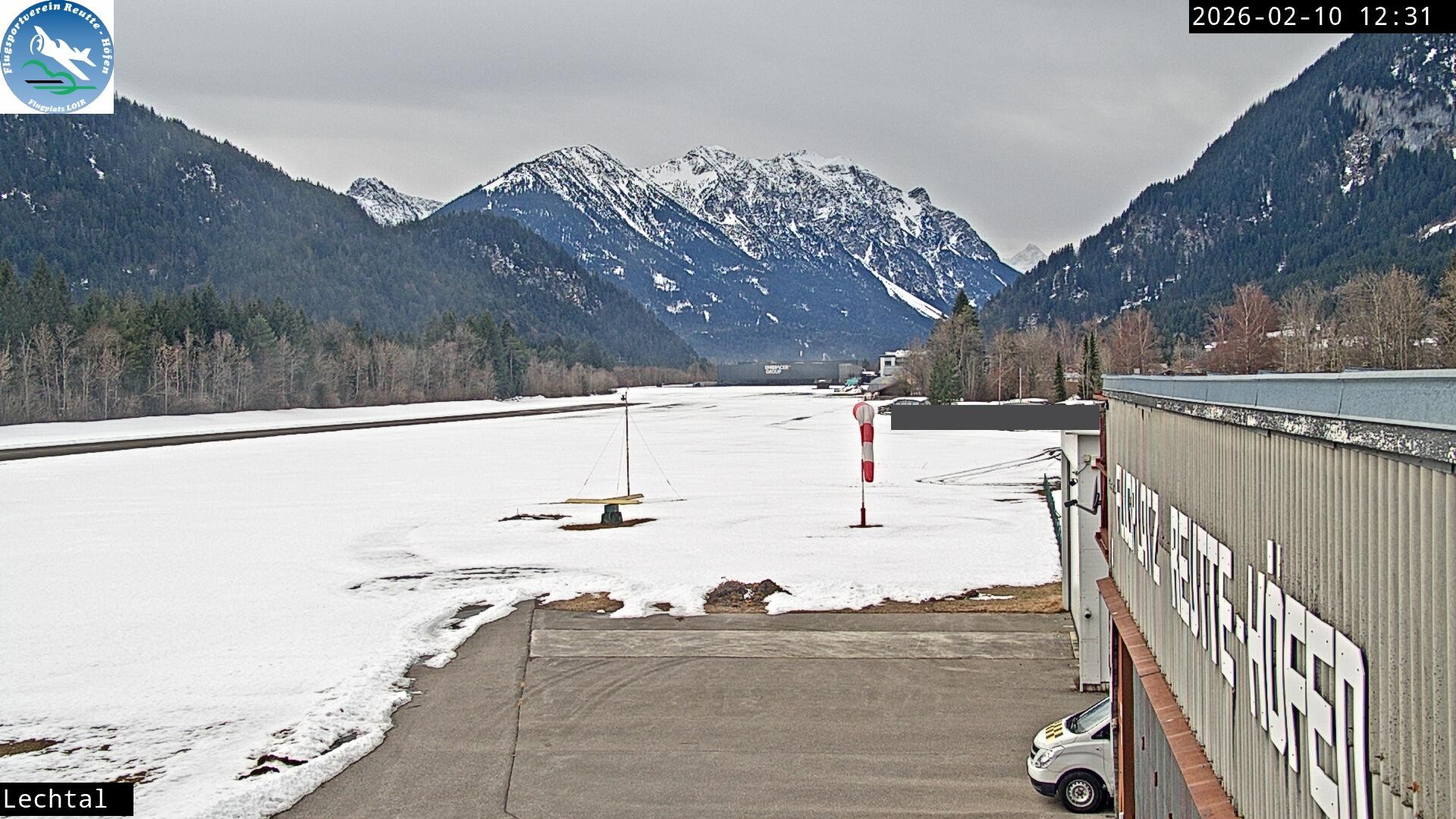 Archiv Foto Webcam Flugplatz Höfen, Tirol