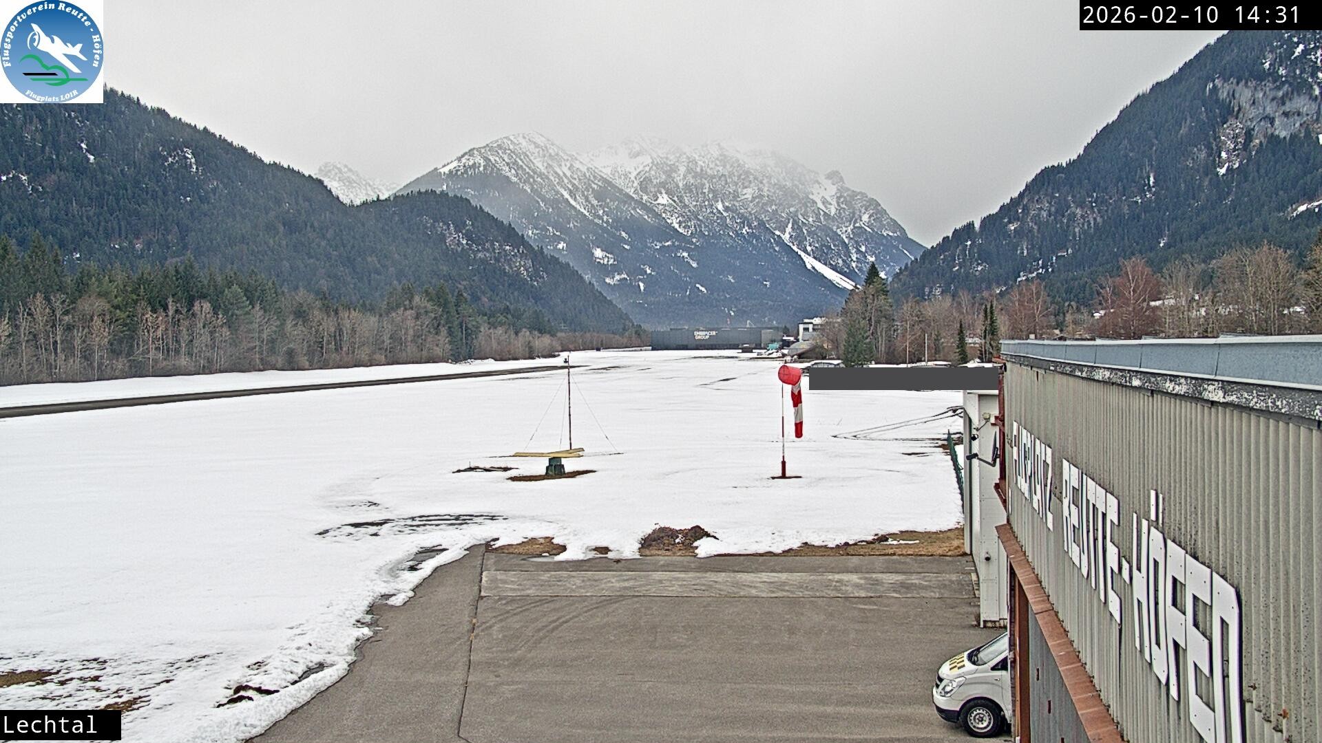Archiv Foto Webcam Flugplatz Höfen, Tirol