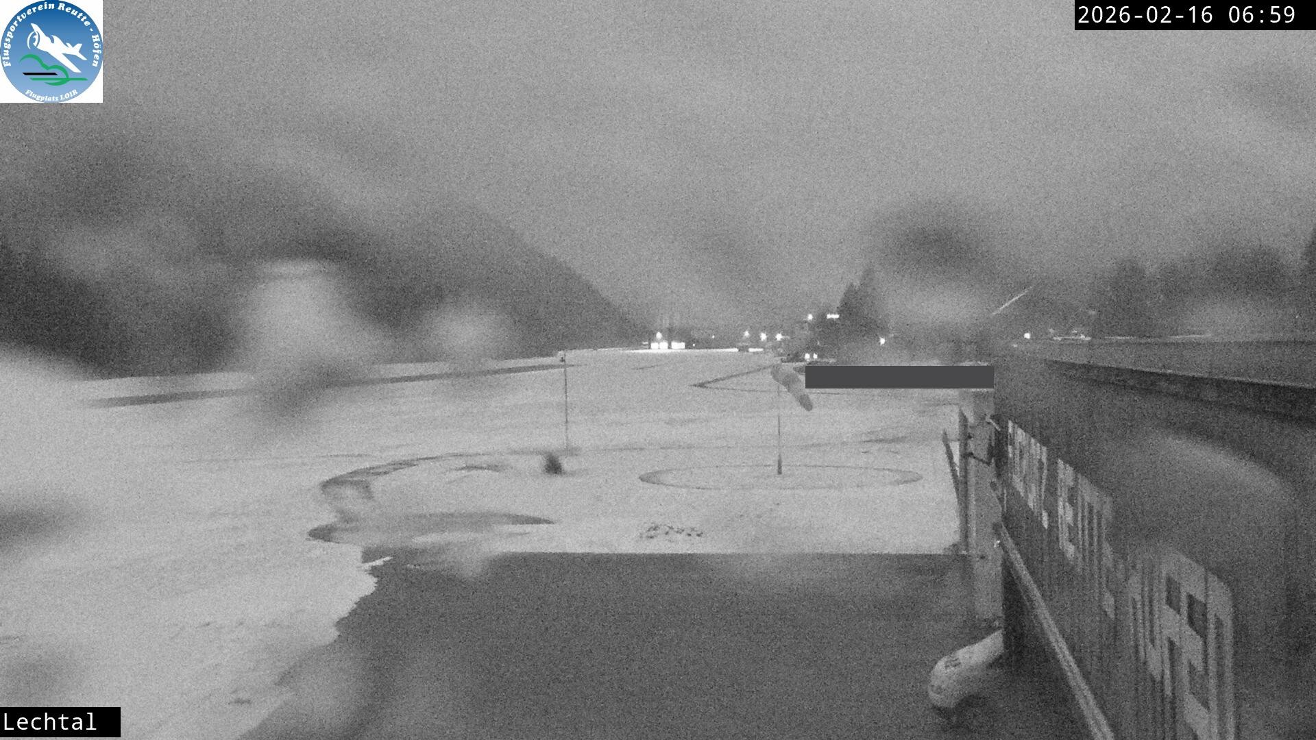 Archiv Foto Webcam Flugplatz Höfen, Tirol