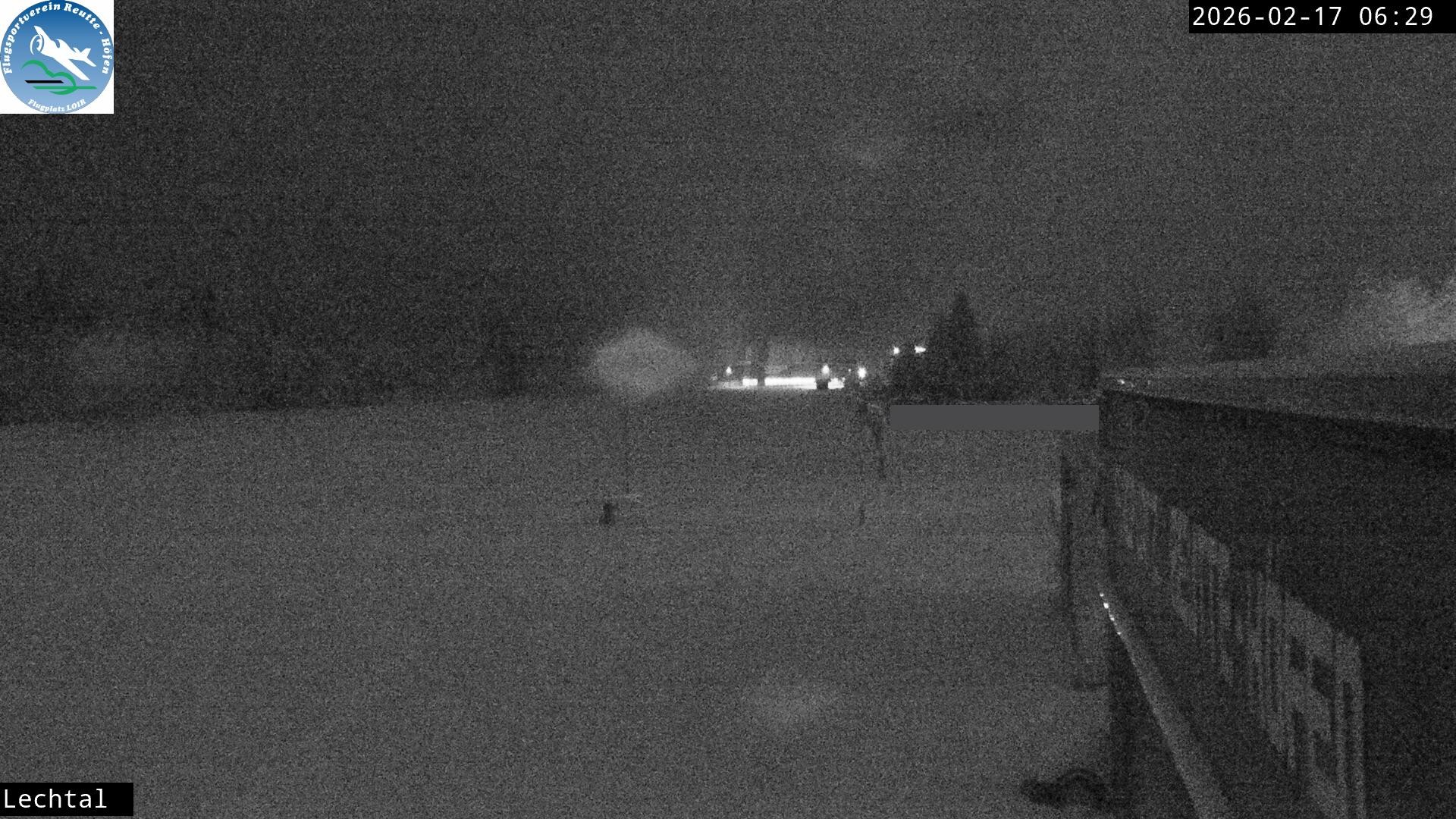 Archiv Foto Webcam Flugplatz Höfen, Tirol