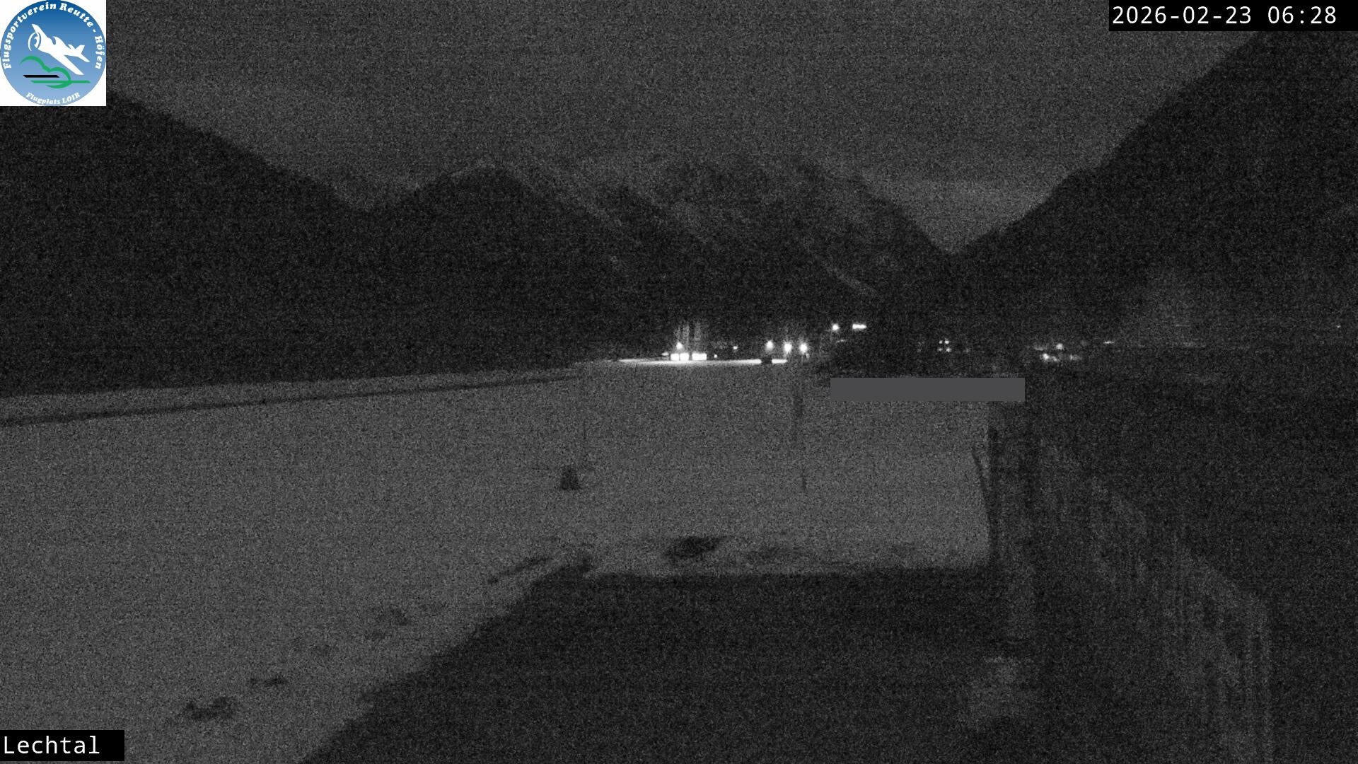 Archiv Foto Webcam Flugplatz Höfen, Tirol