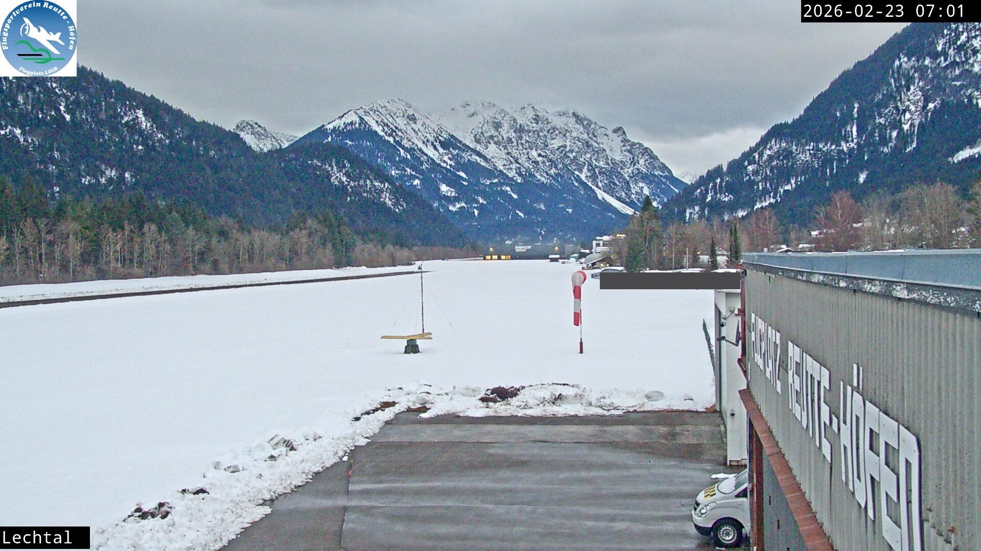 Archiv Foto Webcam Flugplatz Höfen, Tirol