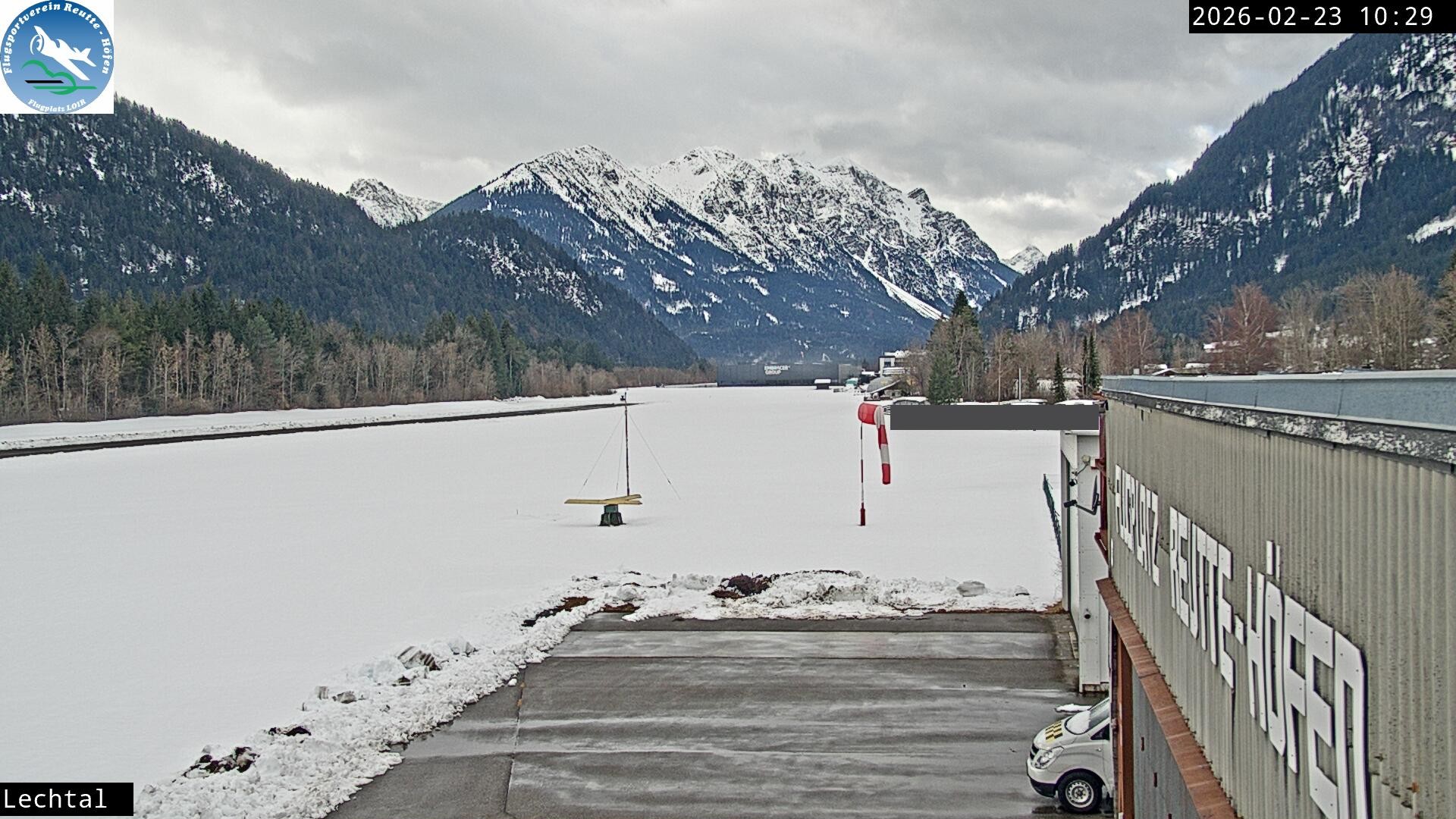 Archiv Foto Webcam Flugplatz Höfen, Tirol