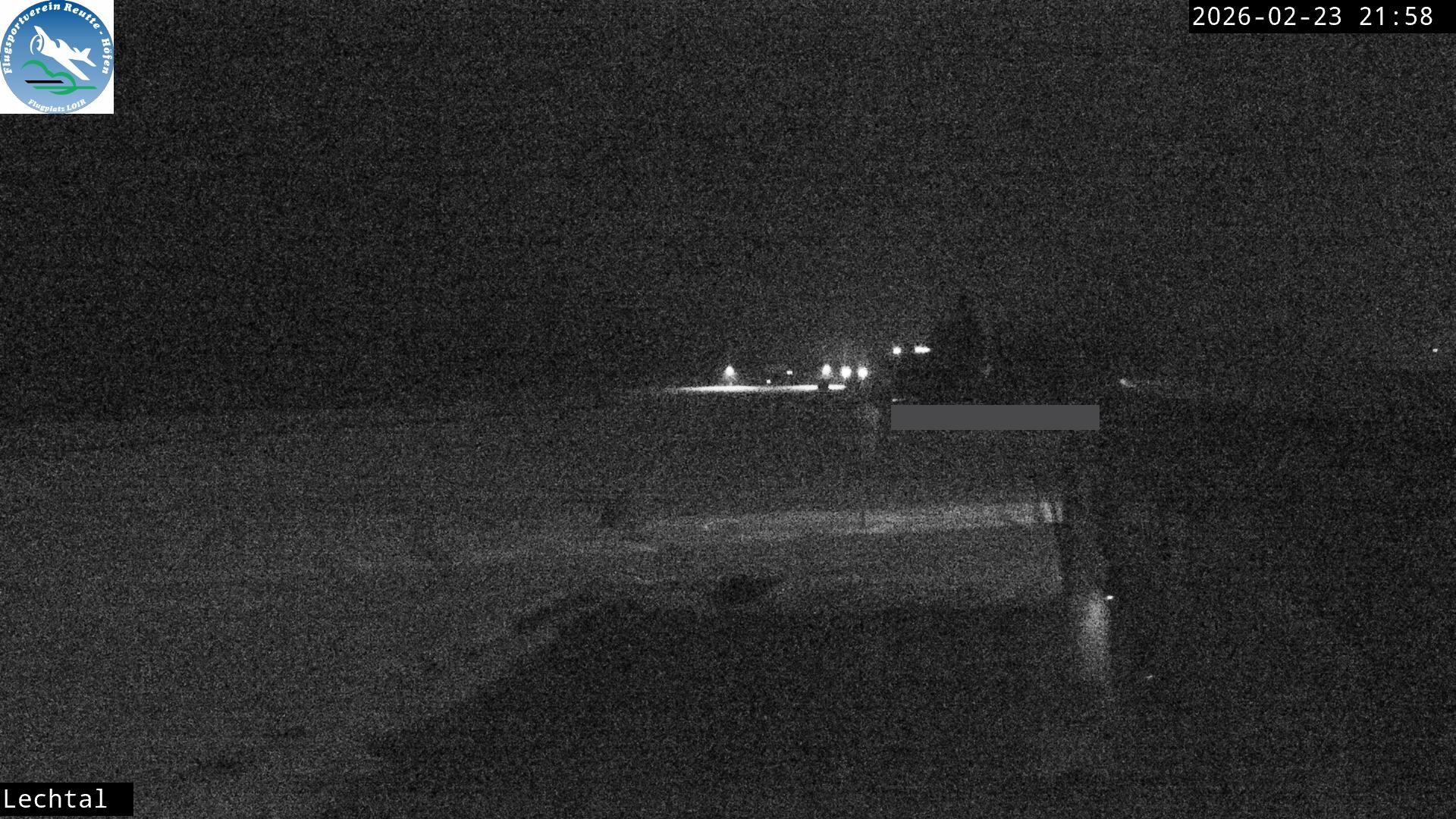 Archived image Webcam Hoefen airport, Tyrol