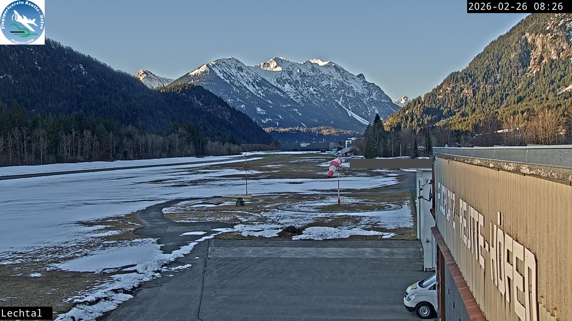 Archiv Foto Webcam Flugplatz Höfen, Tirol