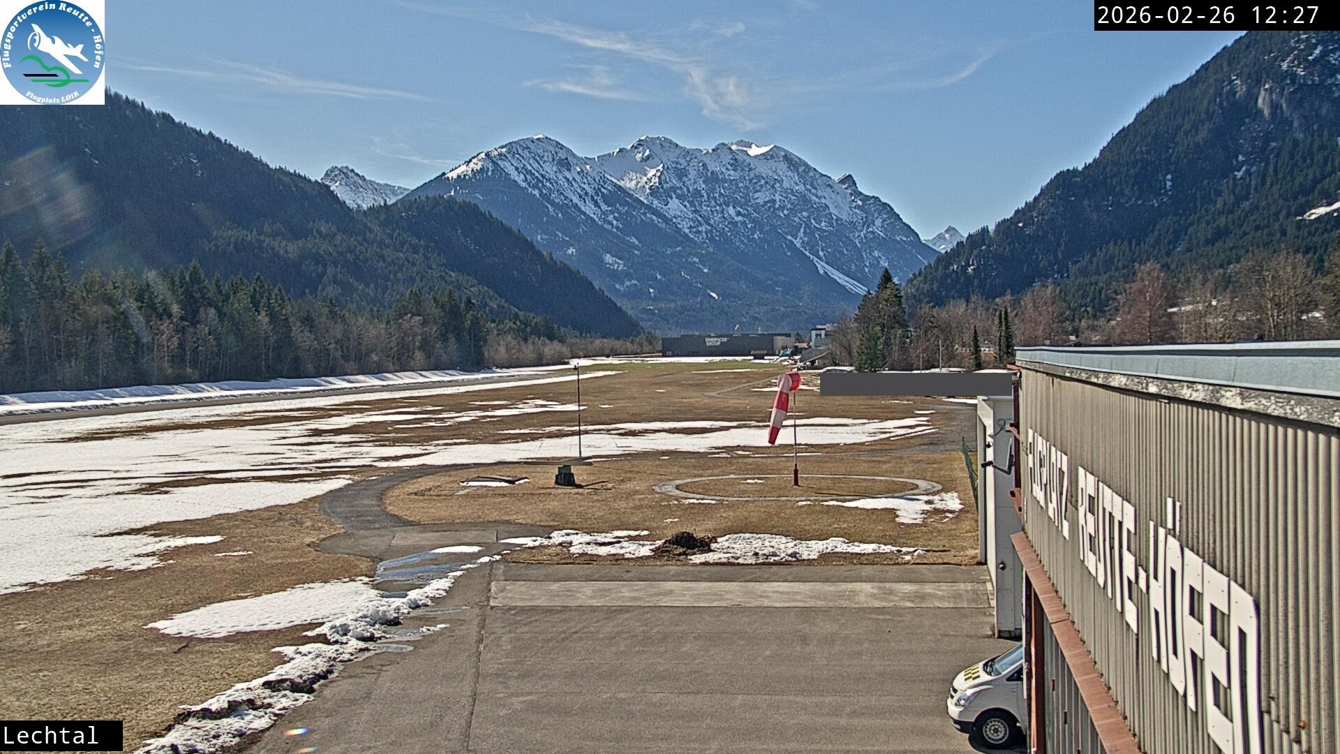 Archiv Foto Webcam Flugplatz Höfen, Tirol