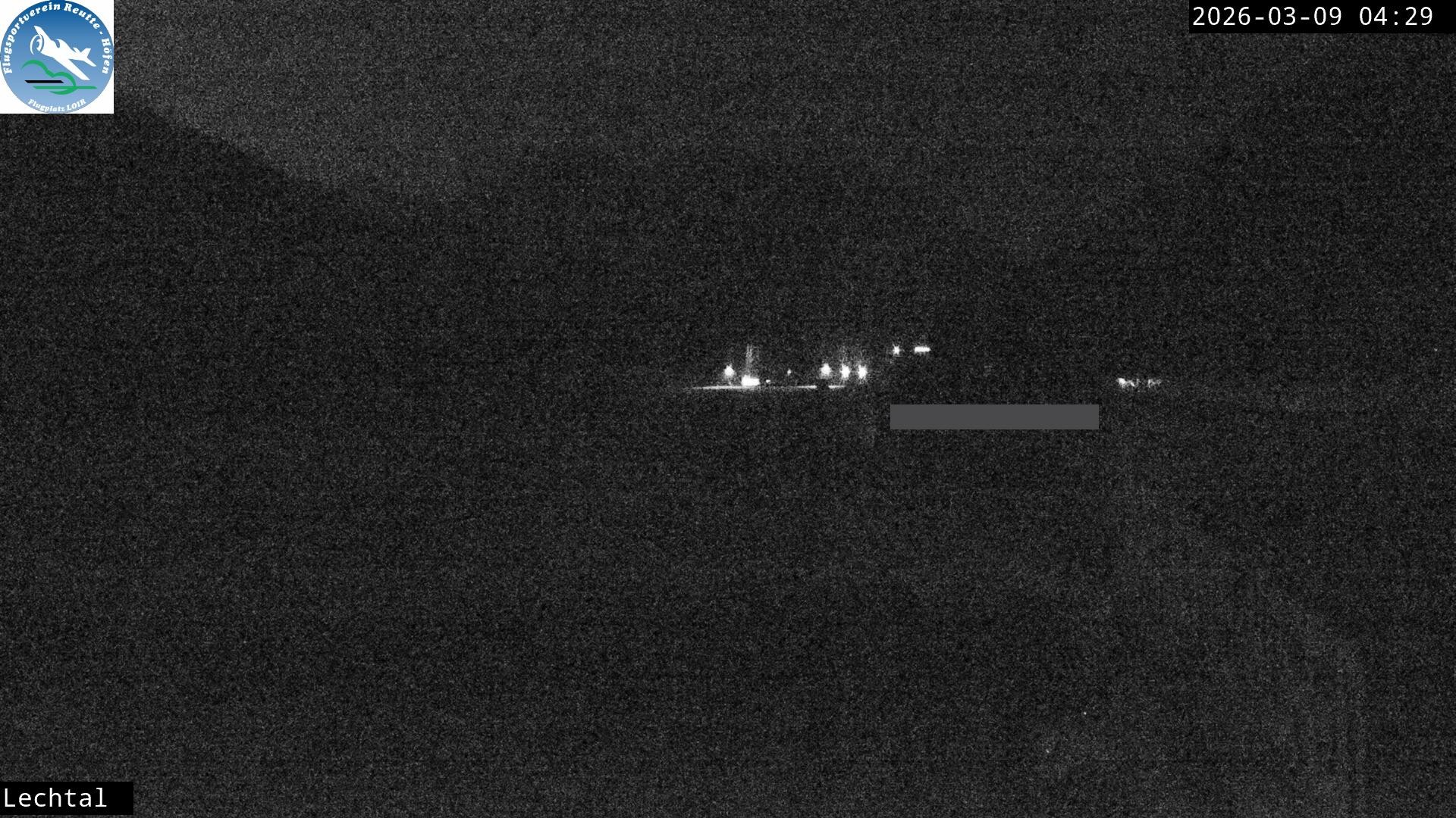 Archiv Foto Webcam Flugplatz Höfen, Tirol