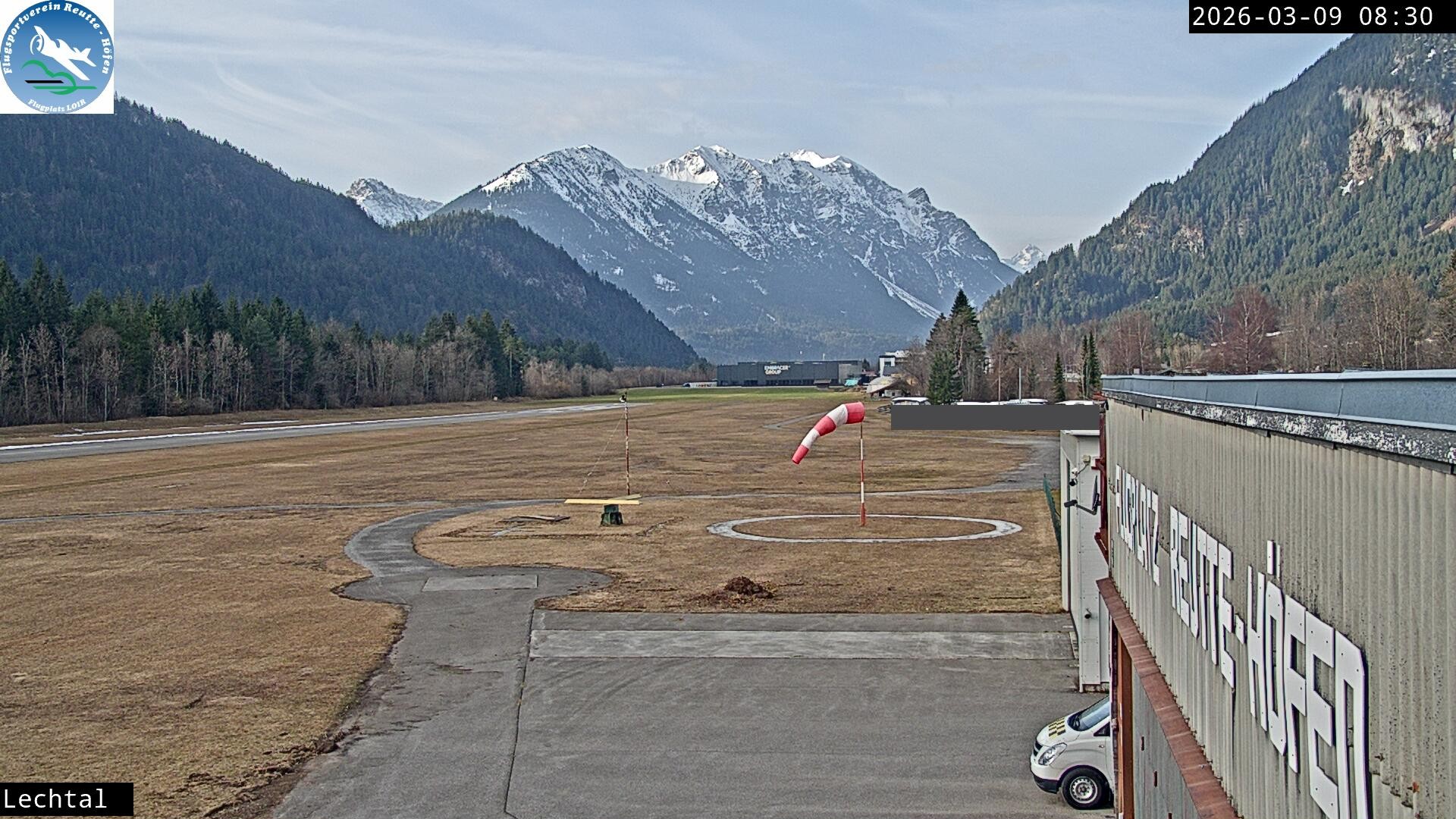 Archiv Foto Webcam Flugplatz Höfen, Tirol