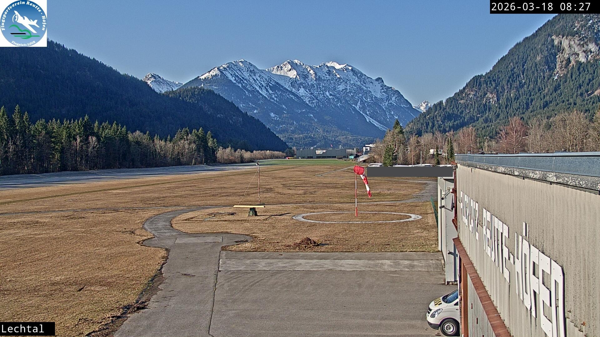 Archiv Foto Webcam Flugplatz Höfen, Tirol