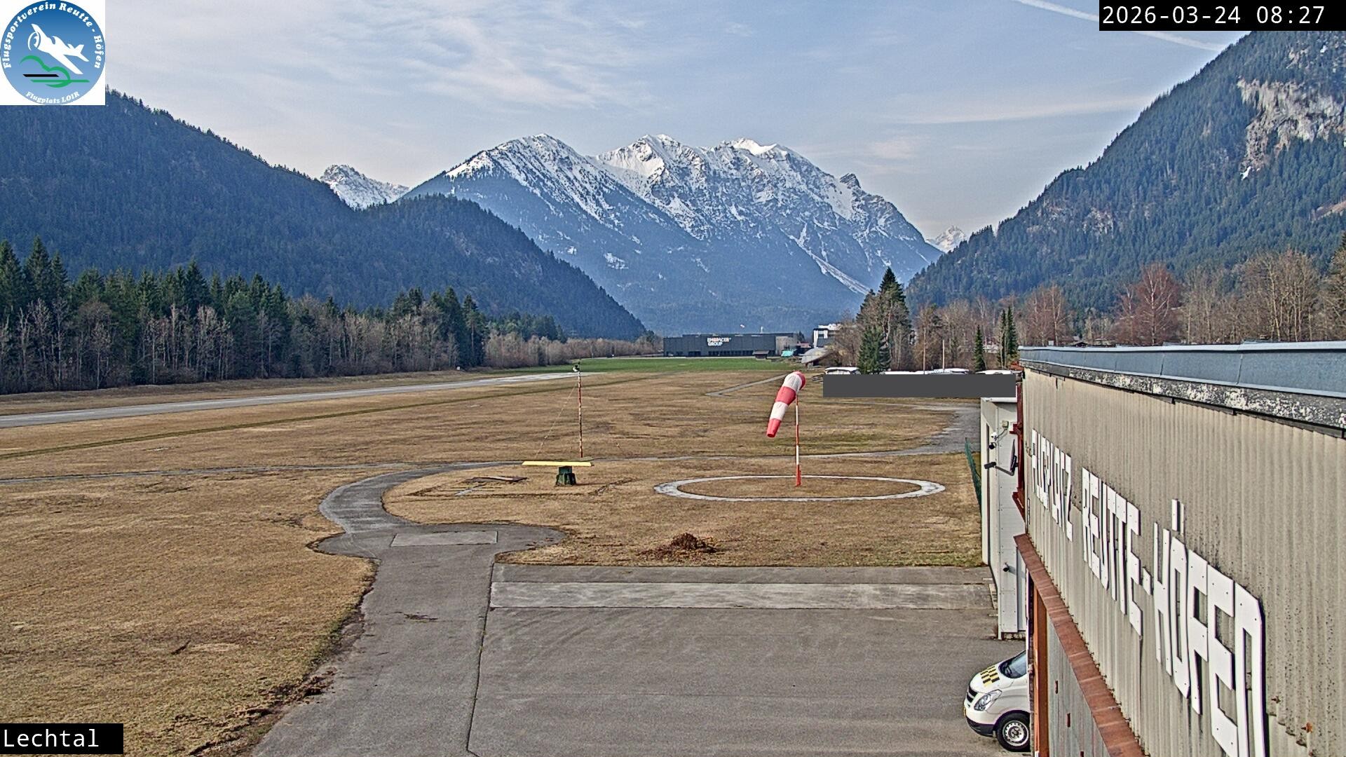 Archiv Foto Webcam Flugplatz Höfen, Tirol