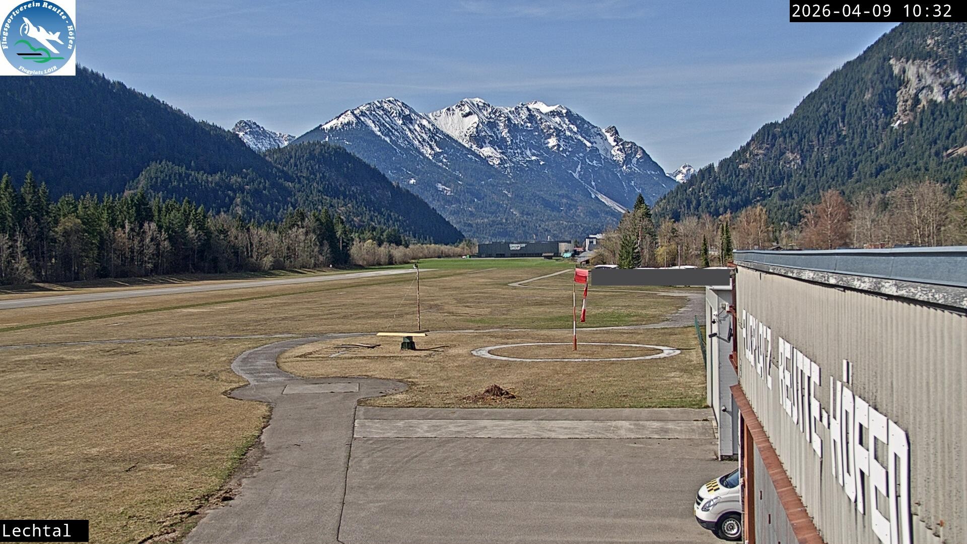 Archiv Foto Webcam Flugplatz Höfen, Tirol