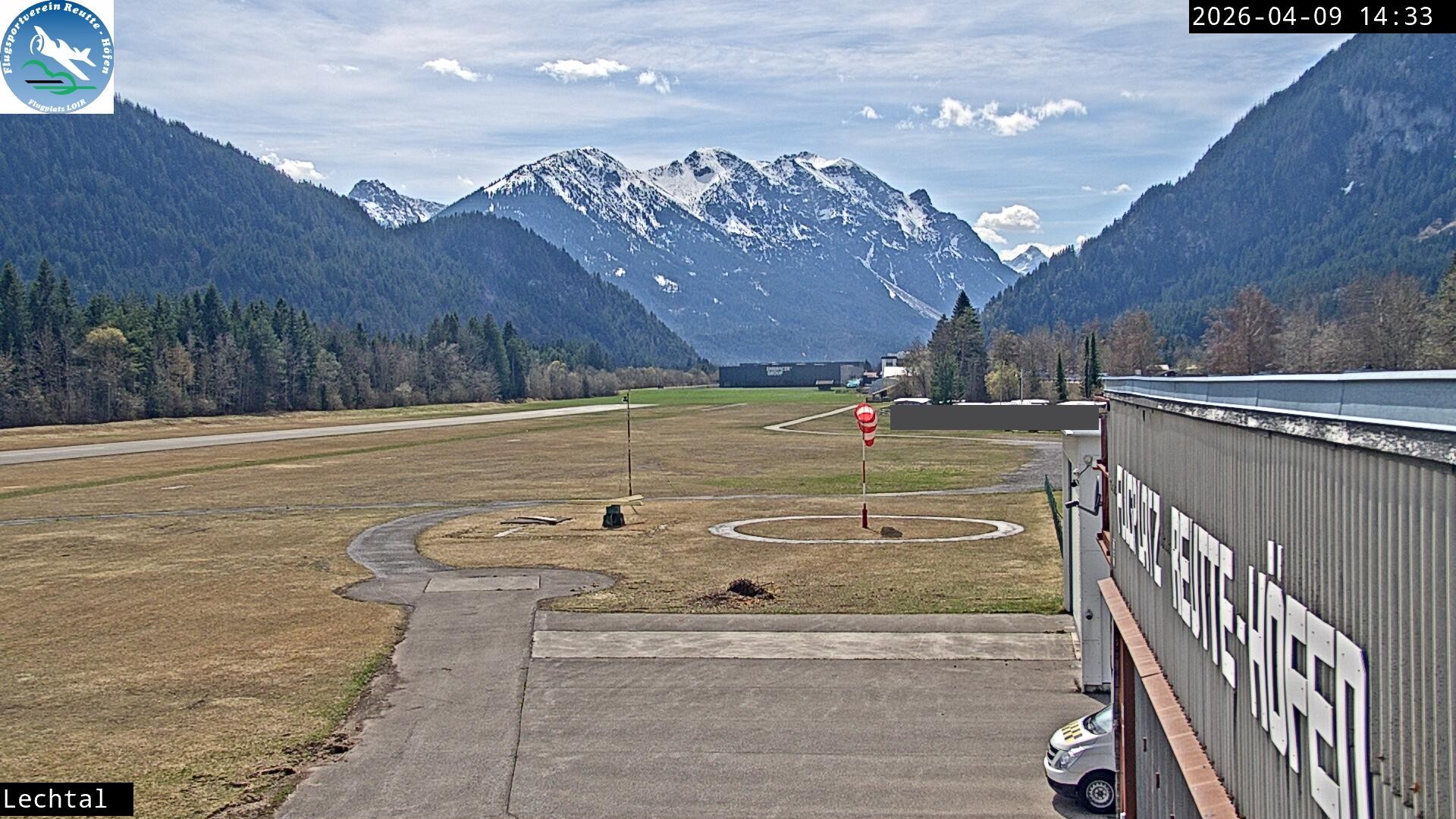 Archiv Foto Webcam Flugplatz Höfen, Tirol