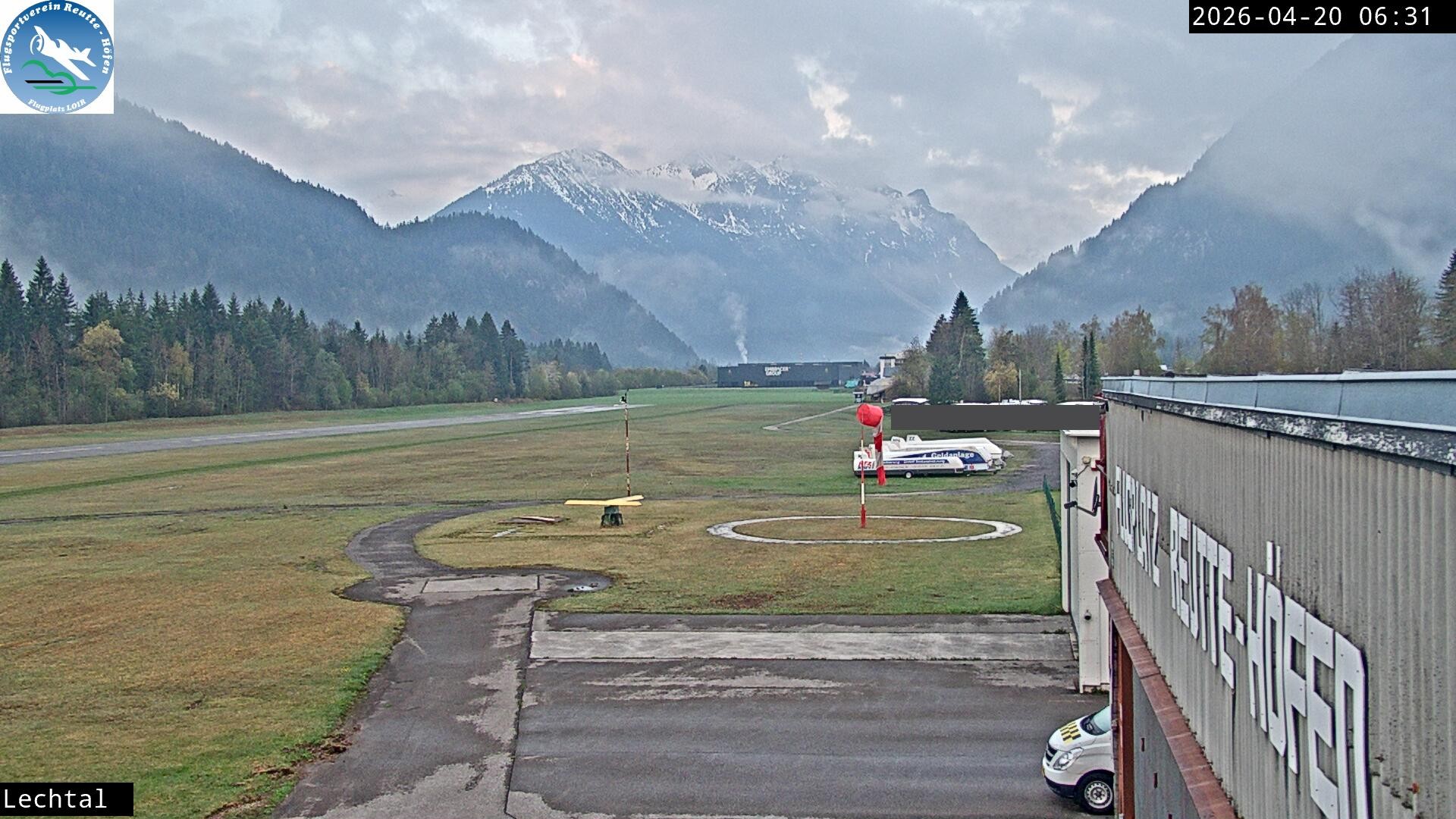 Archiv Foto Webcam Flugplatz Höfen, Tirol
