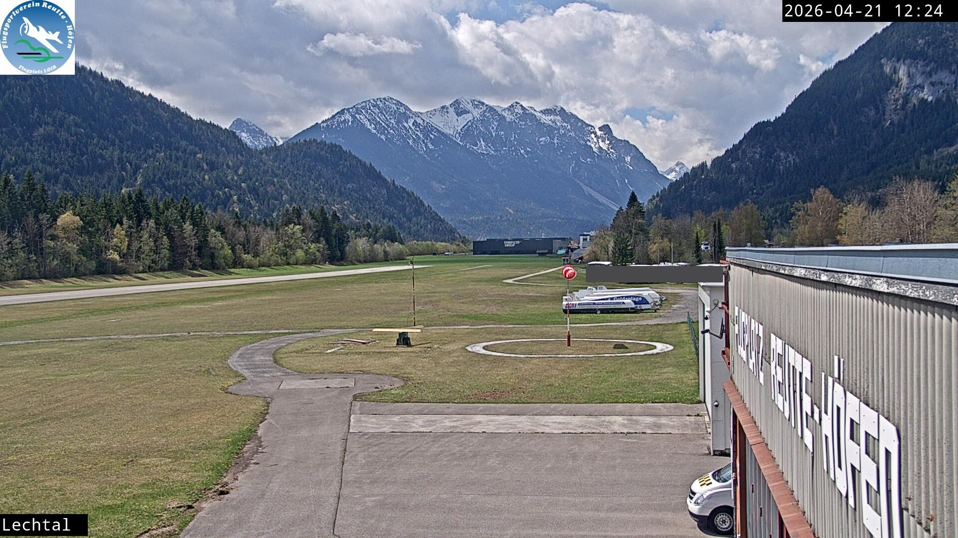 Archiv Foto Webcam Flugplatz Höfen, Tirol