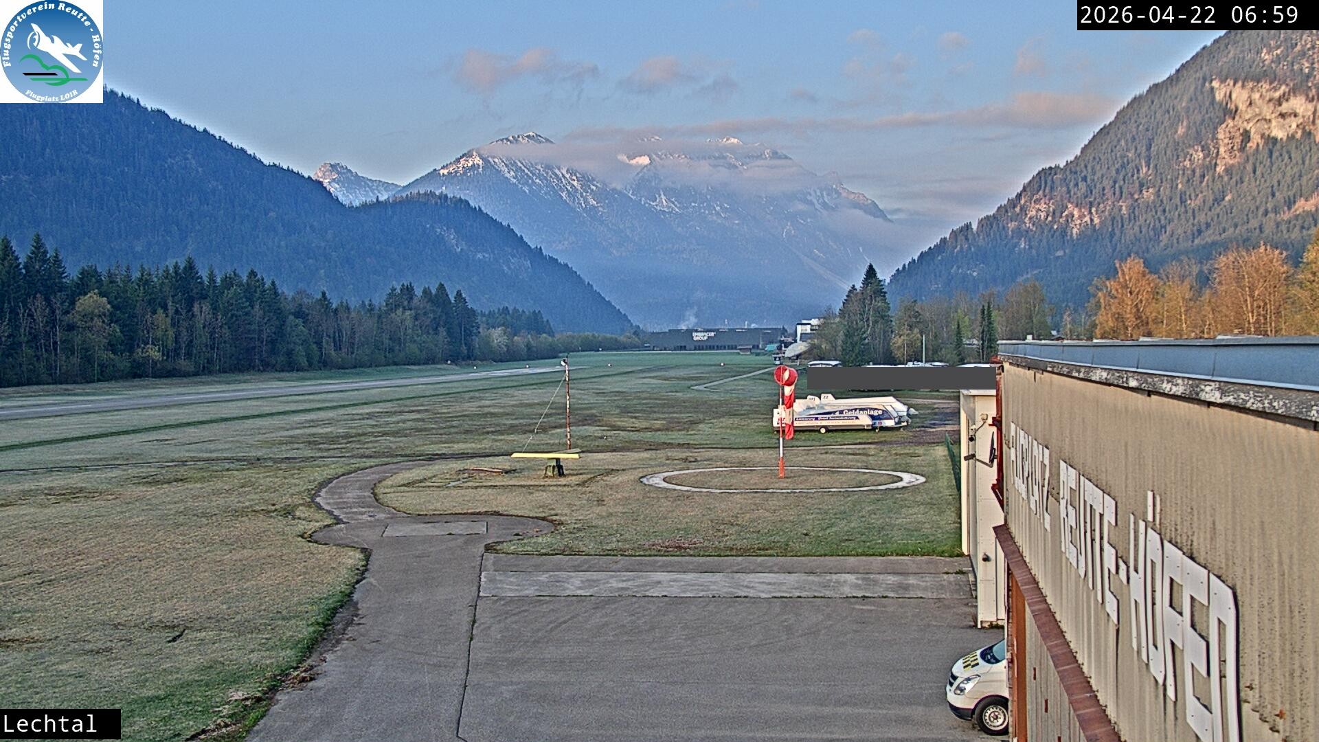 Archiv Foto Webcam Flugplatz Höfen, Tirol