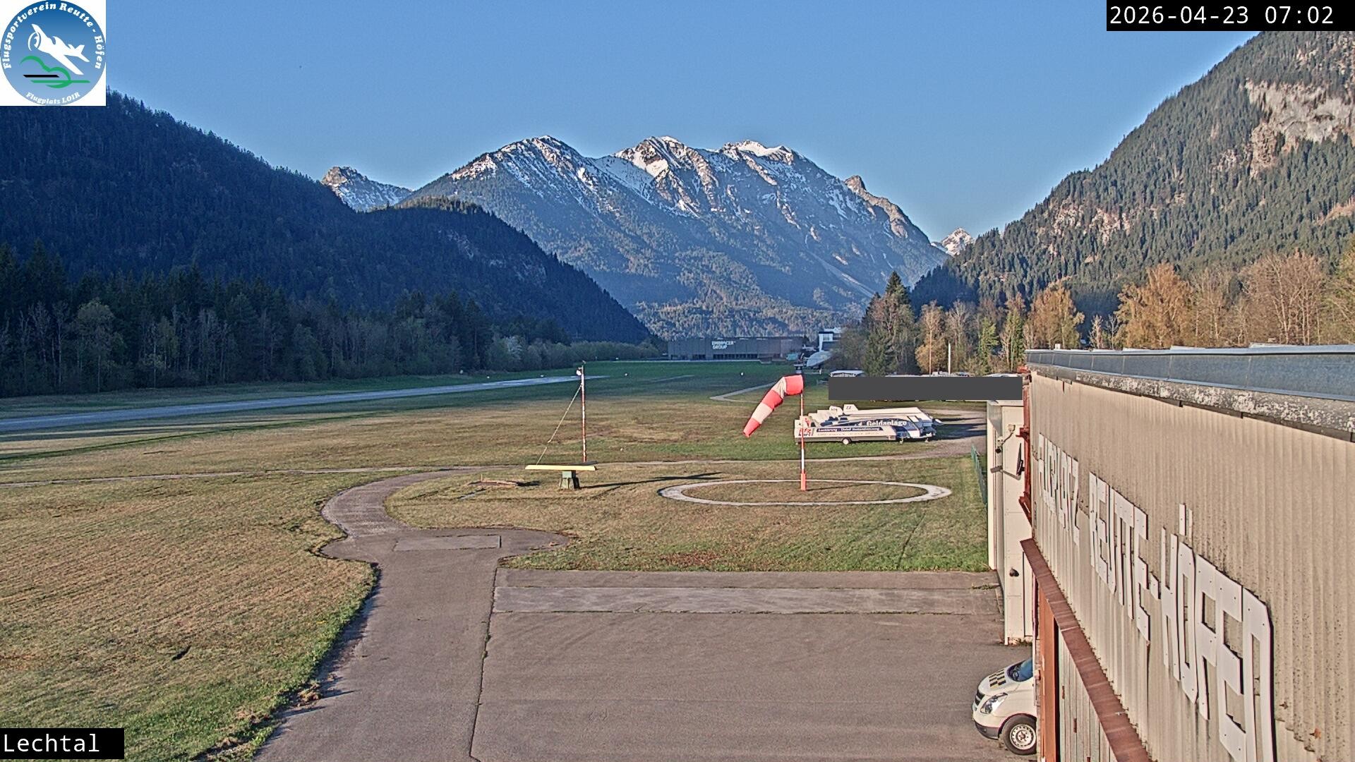 Archiv Foto Webcam Flugplatz Höfen, Tirol