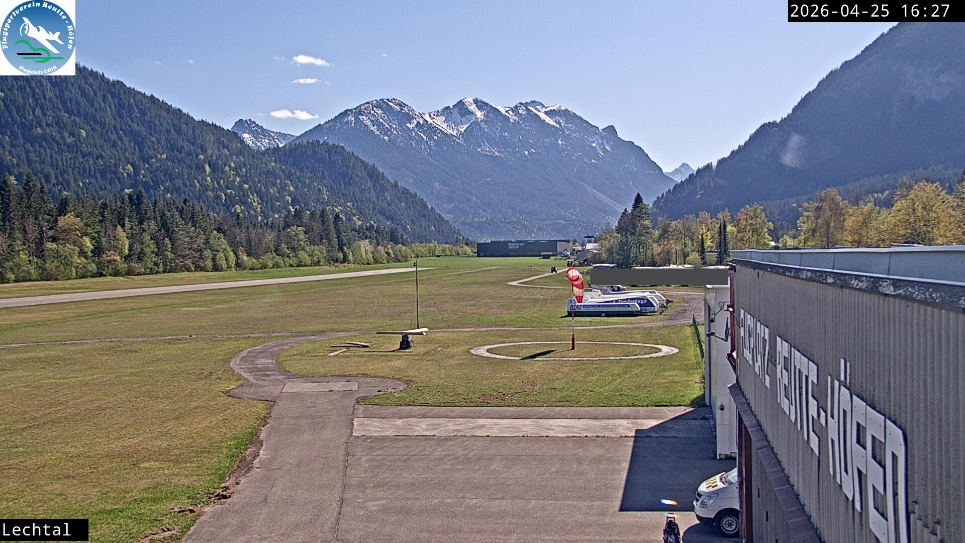 Archived image Webcam Hoefen airport, Tyrol