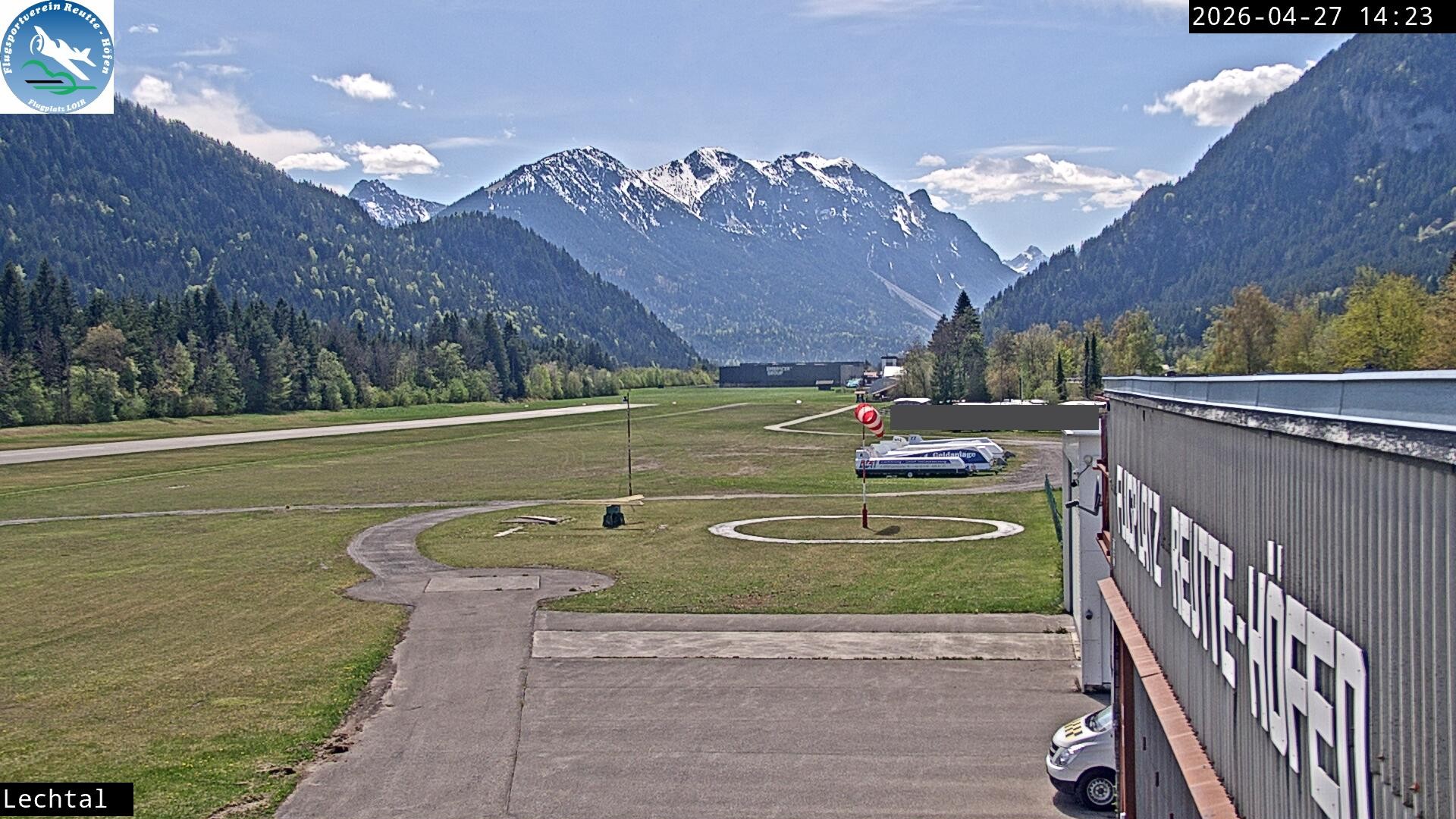 Archived image Webcam Hoefen airport, Tyrol