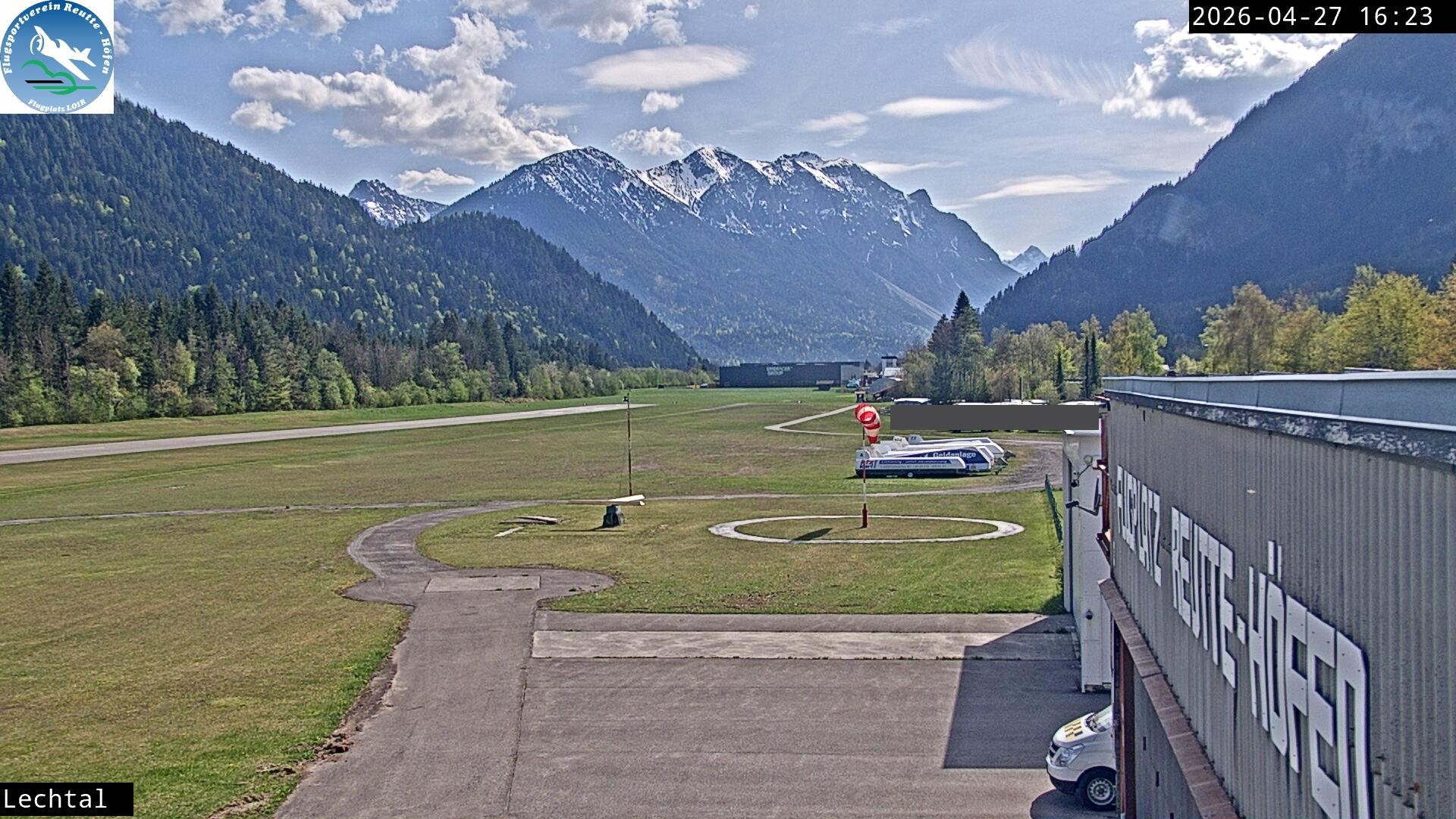 Archived image Webcam Hoefen airport, Tyrol